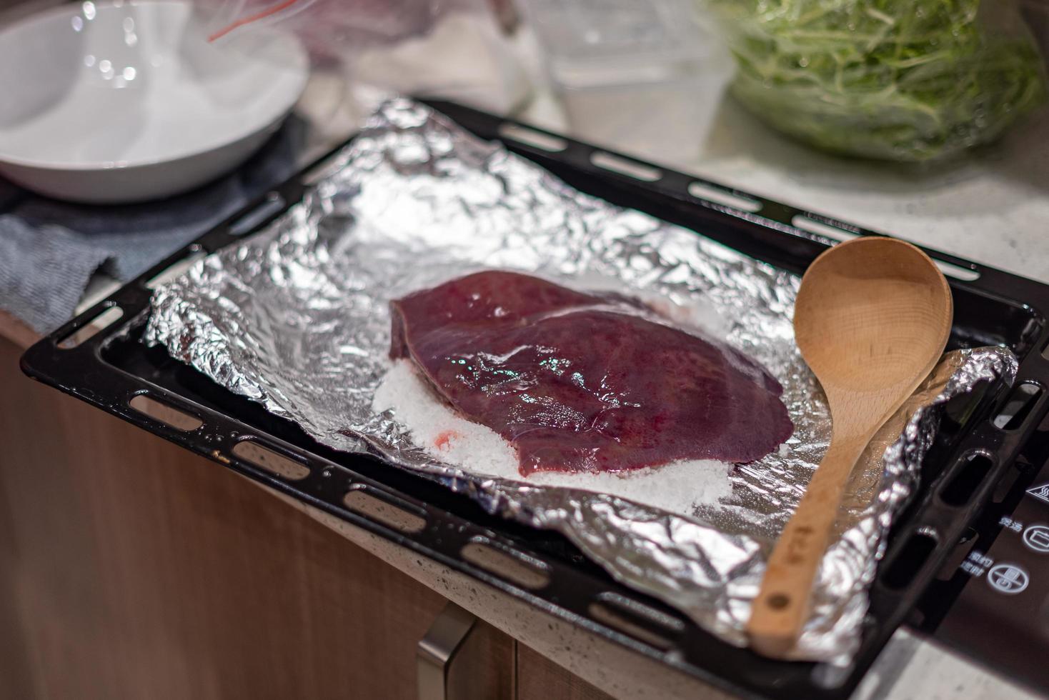 middag för familjesammankomster, kinesiska ingredienser under förberedelse foto