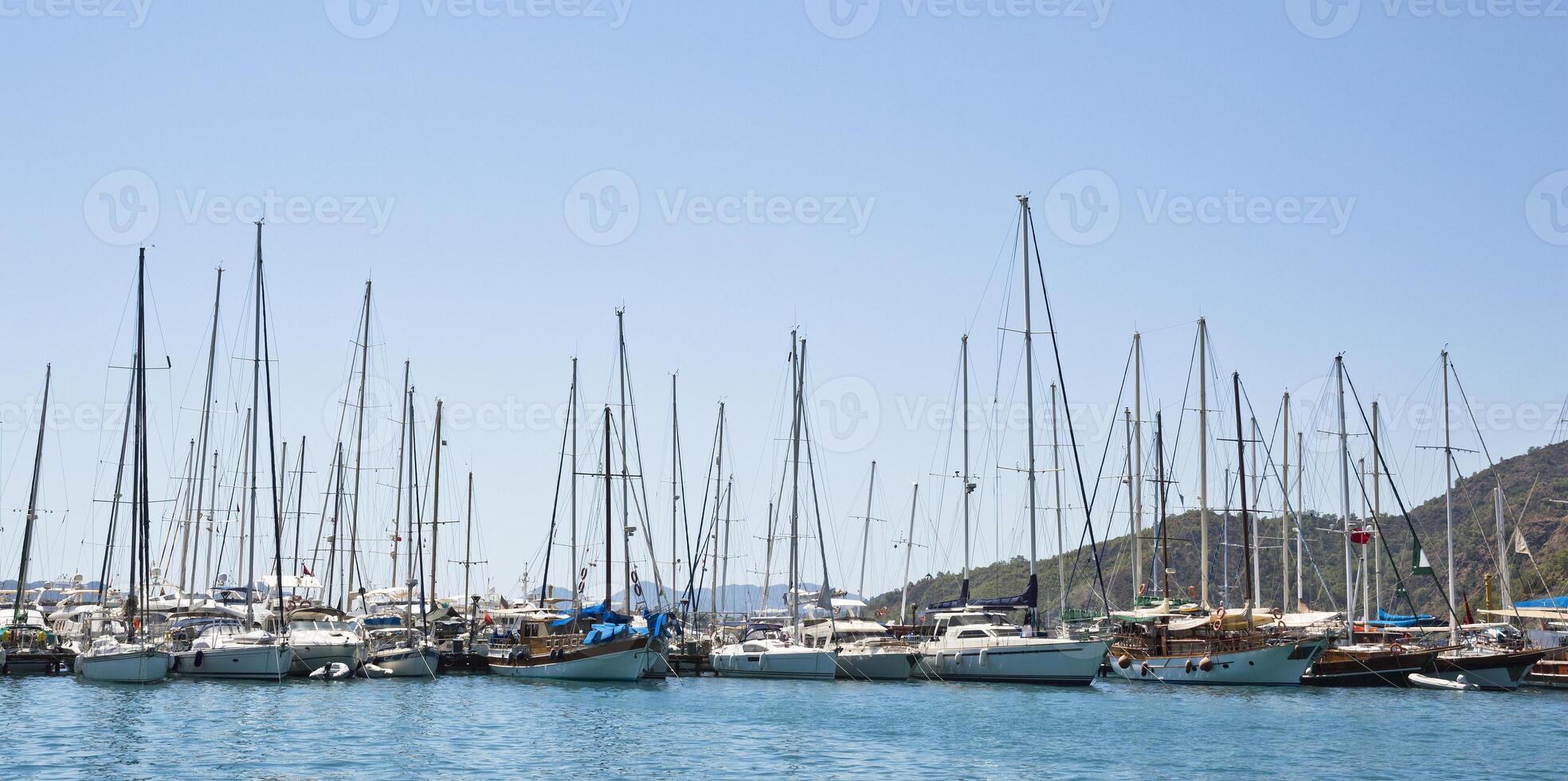 yatch på marina foto