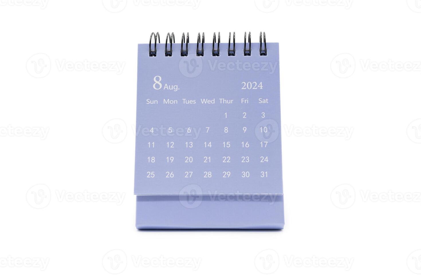 enkel skrivbord kalender för augusti 2024 isolerat på vit bakgrund. kalender begrepp med kopia Plats. foto