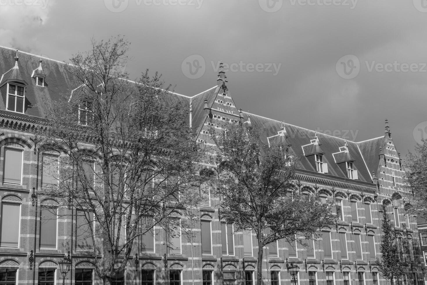 de stad av amsterdam i holland foto