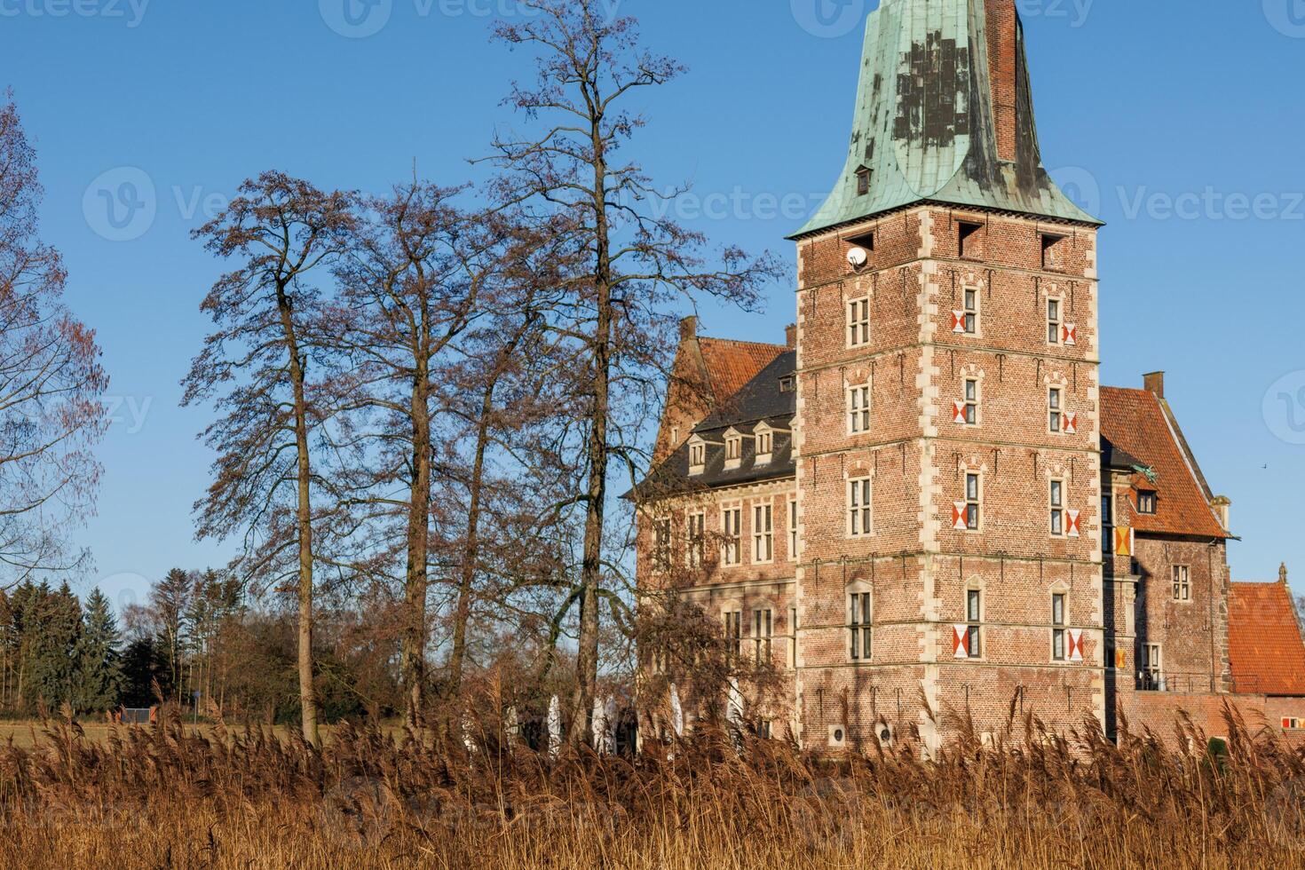 de slott av raesfeld i Tyskland foto