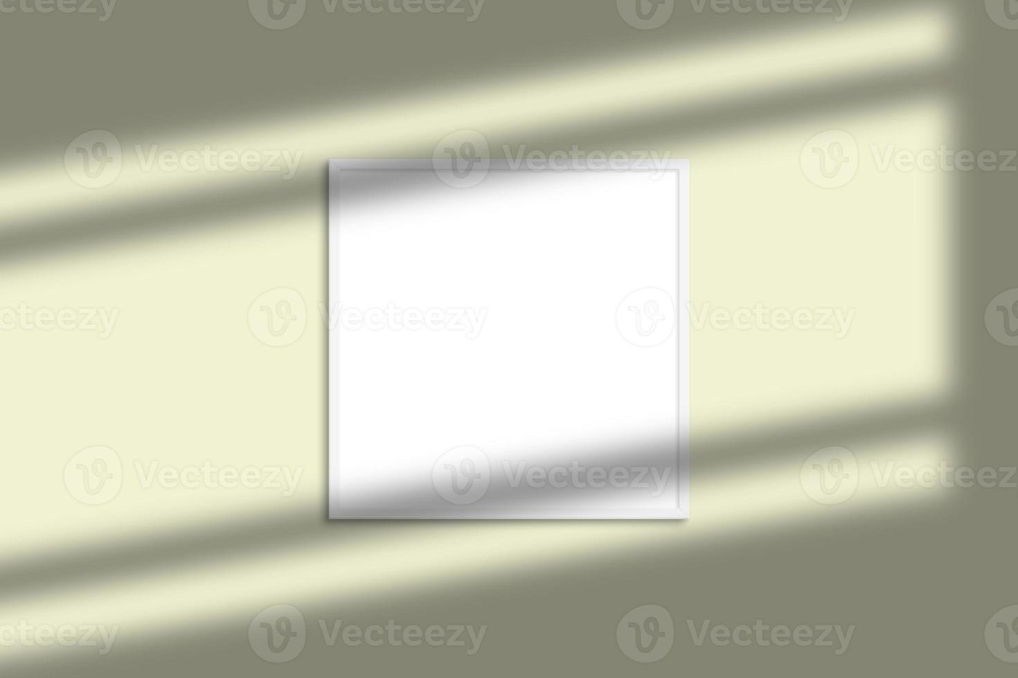 vit fyrkantig fotoram mockup med skuggöverlägg och pastellfärgad bakgrund foto
