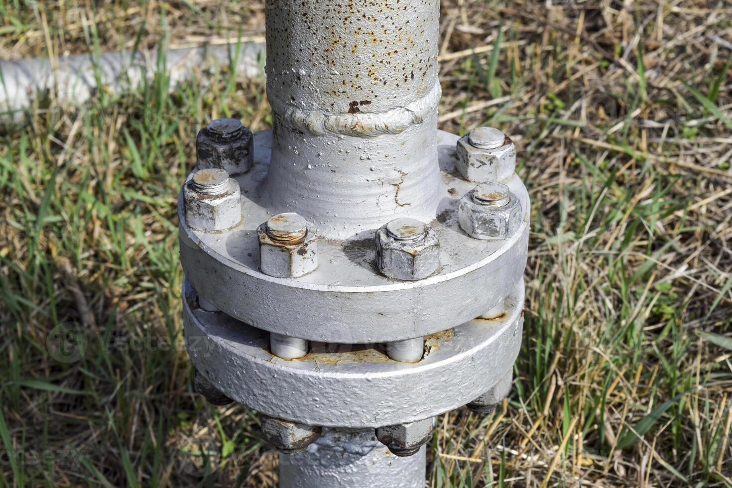 rör fläns. rör fläns - många användningar i de olja och gas industri. foto