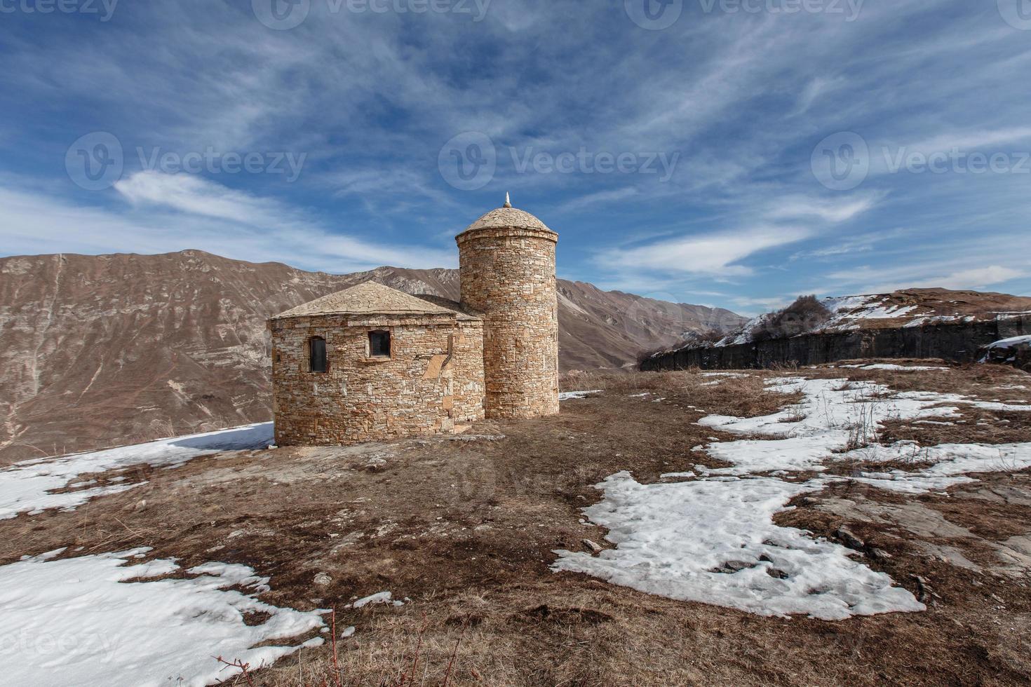 en gammal armenisk kyrka i derbent. dagestan, Ryssland foto