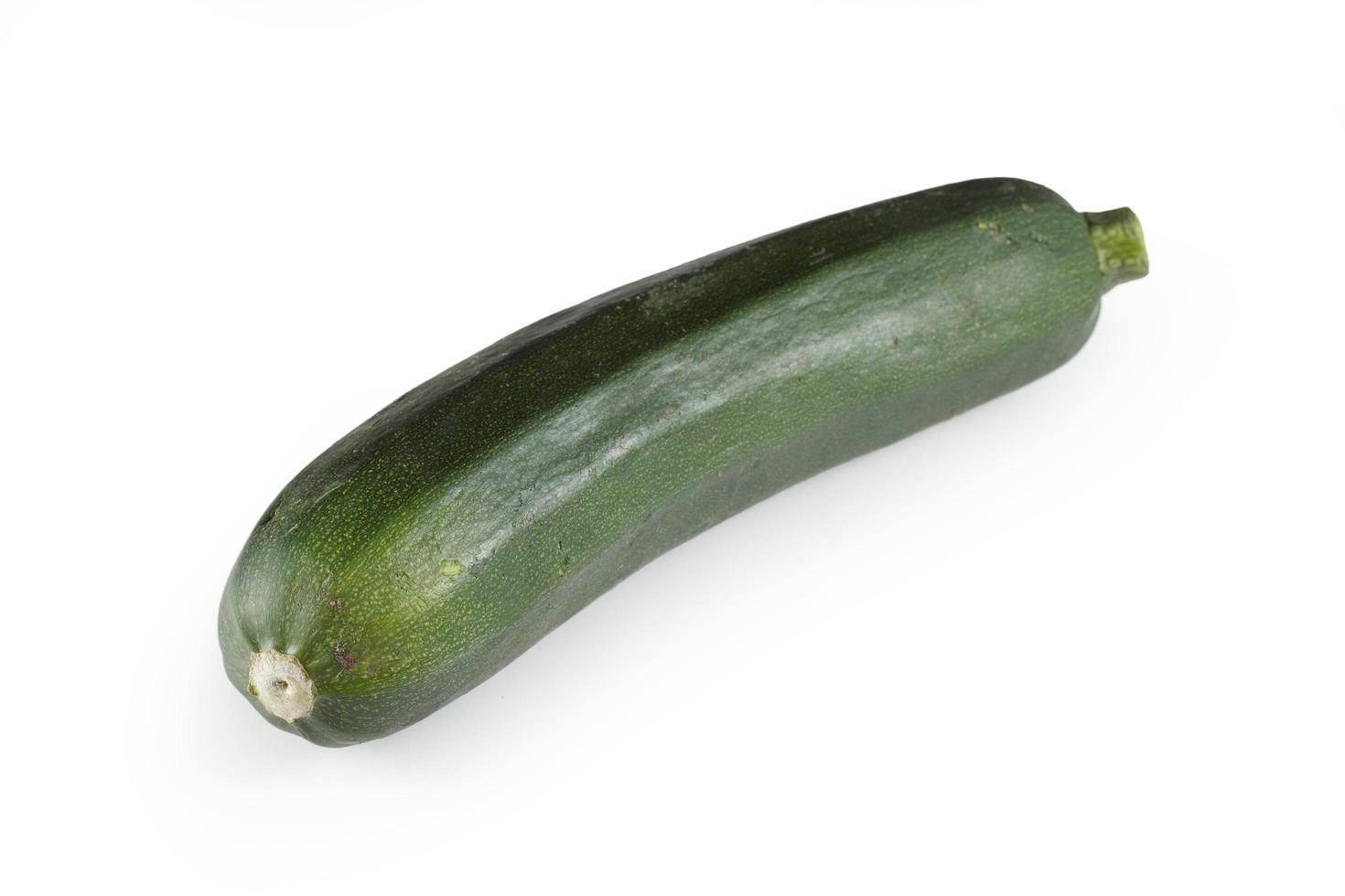 zucchini, isolerad på vitt foto