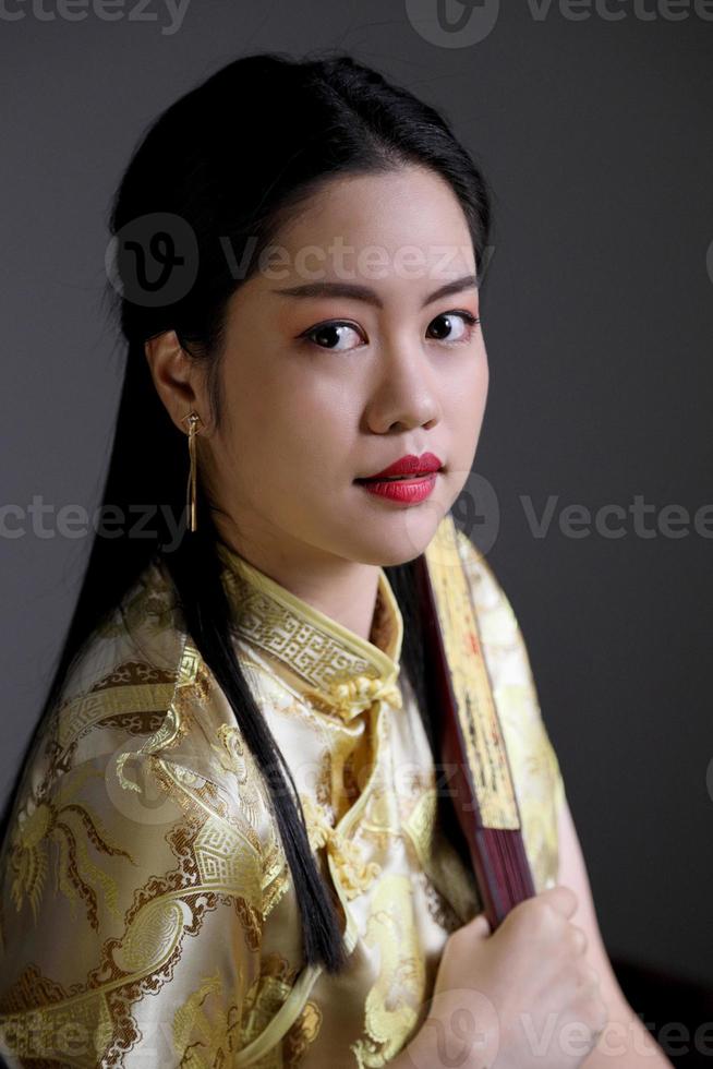 söt kinesisk kvinna foto