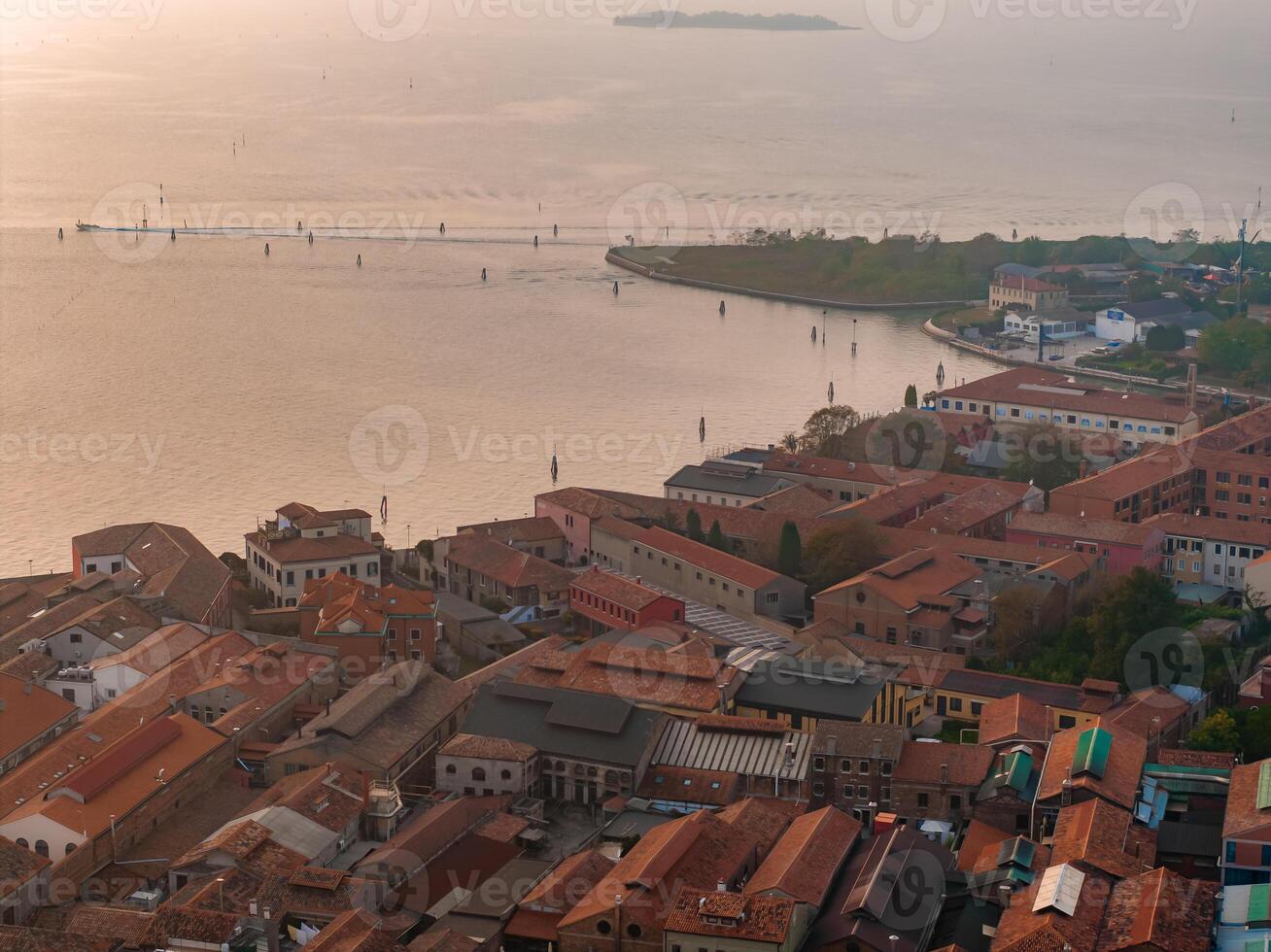 antenn se av murano ö i Venedig lagun, Italien foto