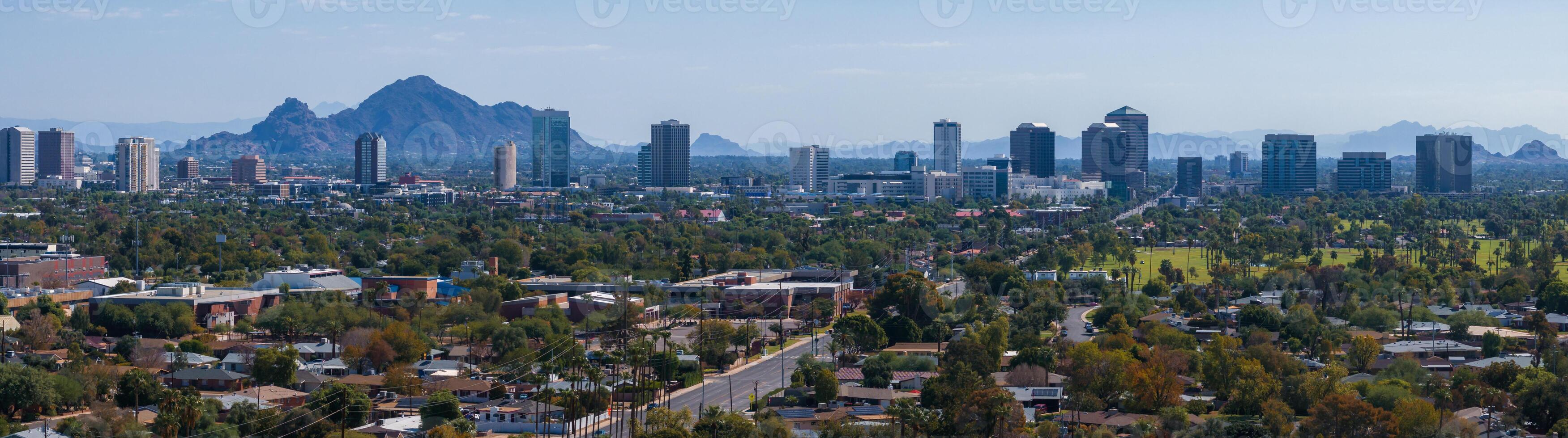 fågel Fenix stad stadens centrum horisont stadsbild av arizona i usa. foto