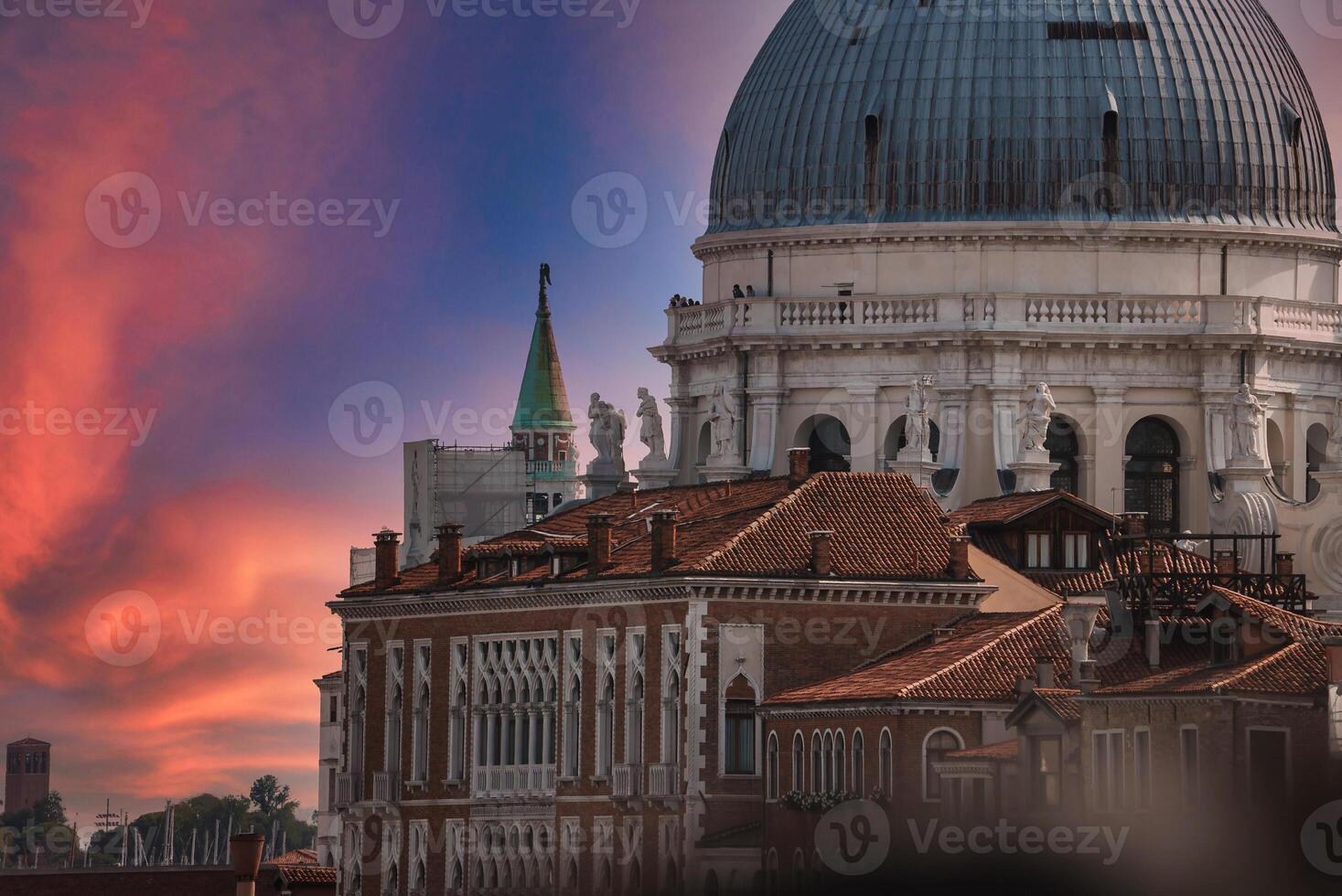 Venedig kyrka kupol ikoniska arkitektur i de hjärta av Italiens mest romantisk stad foto