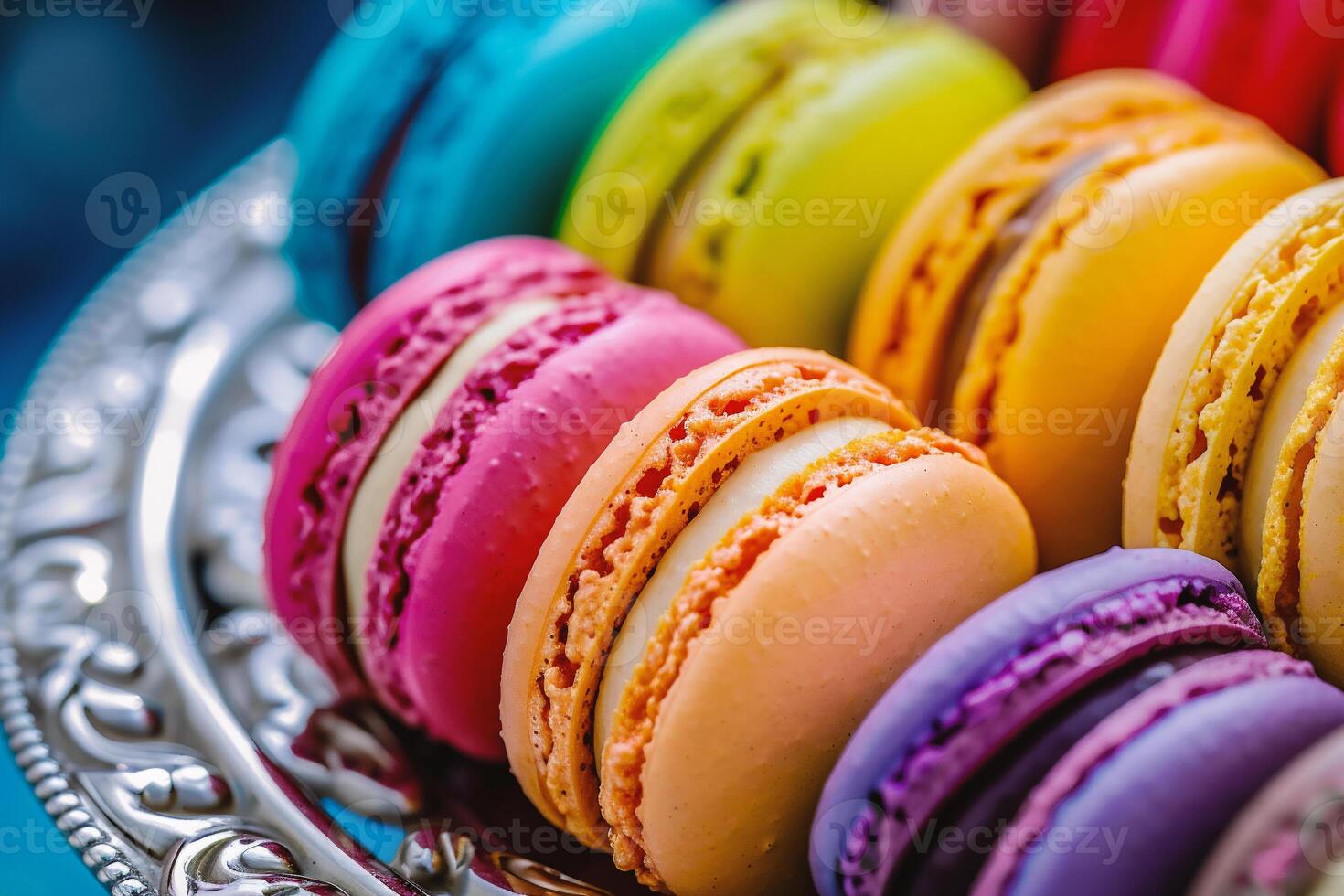 ai genererad färgrik macaroons på en tallrik. selektiv fokus. foto