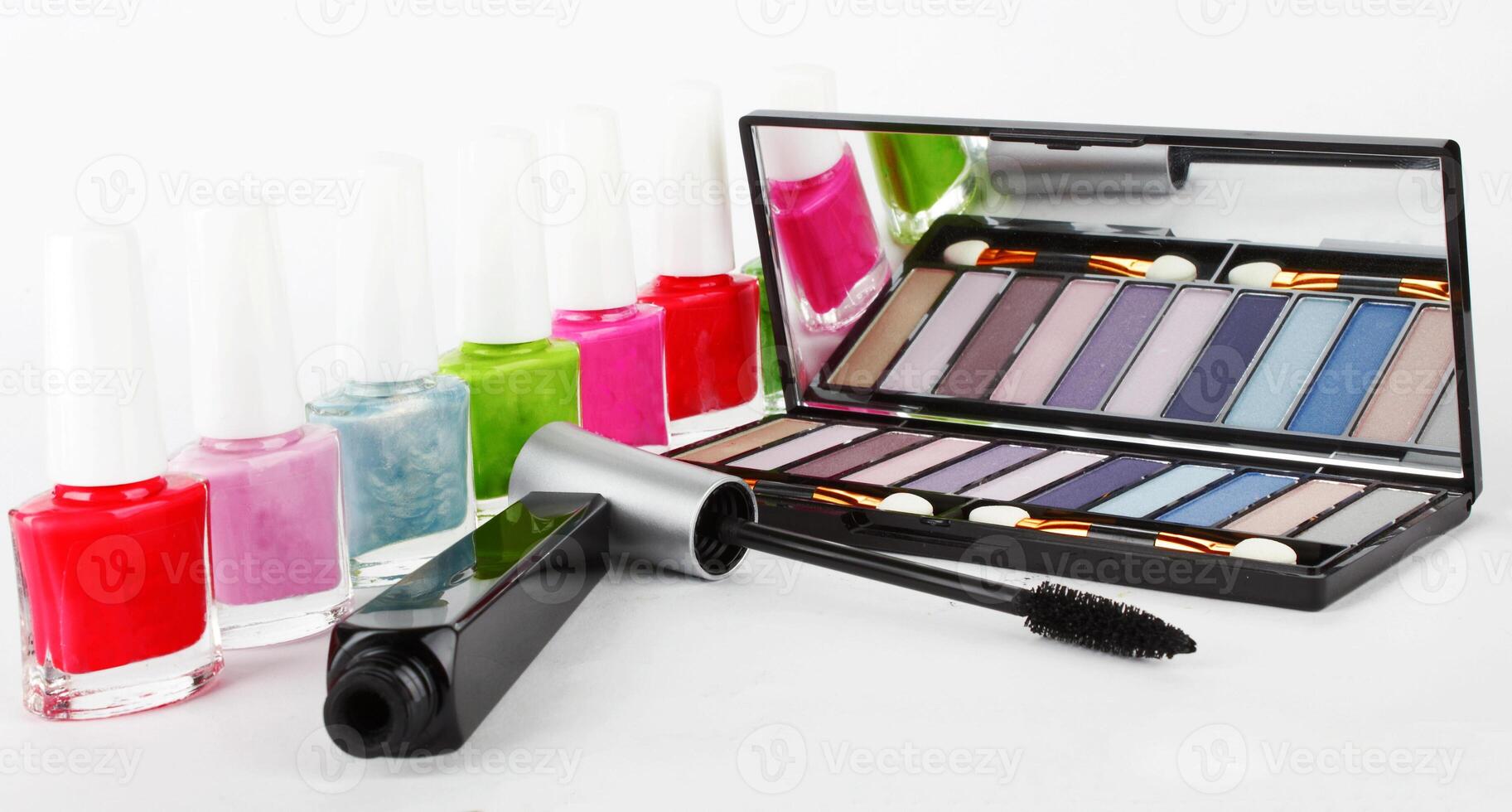 kosmetisk Produkter på vit foto