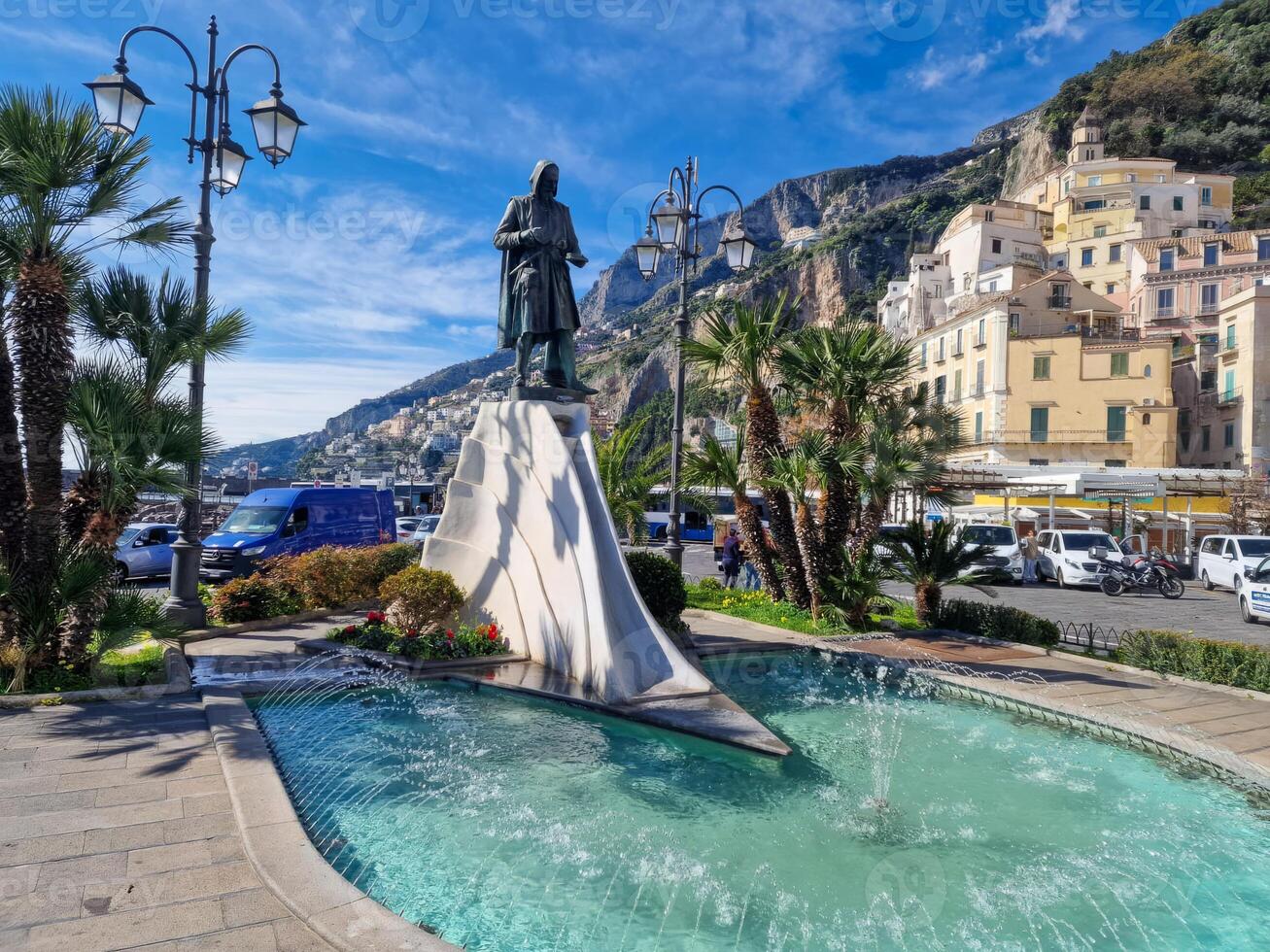 de magnifik amalfi kust i Italien är berömd för dess hisnande kust vyer, charmig byar, och rik kulturell arv. foto