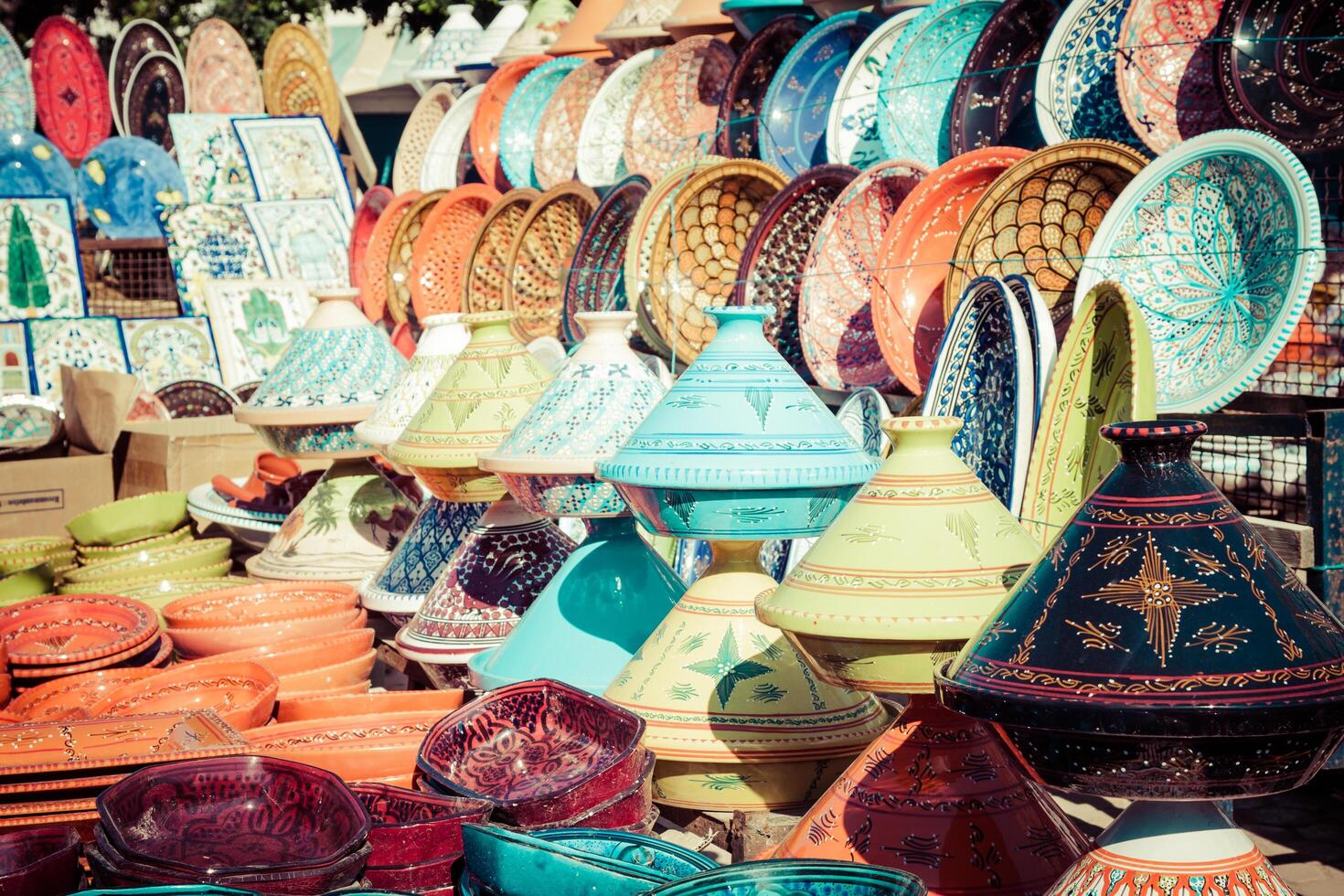 tajines i de marknadsföra, marrakech, marocko foto