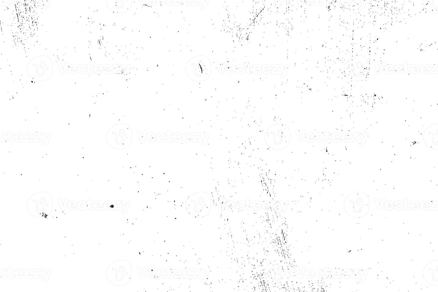 abstrakt dammig och grungy repa textur material eller yta. de partiklar av träkol stänkte på vit bakgrund. svart damm partiklar explodera isolerat på vit bakgrund foto
