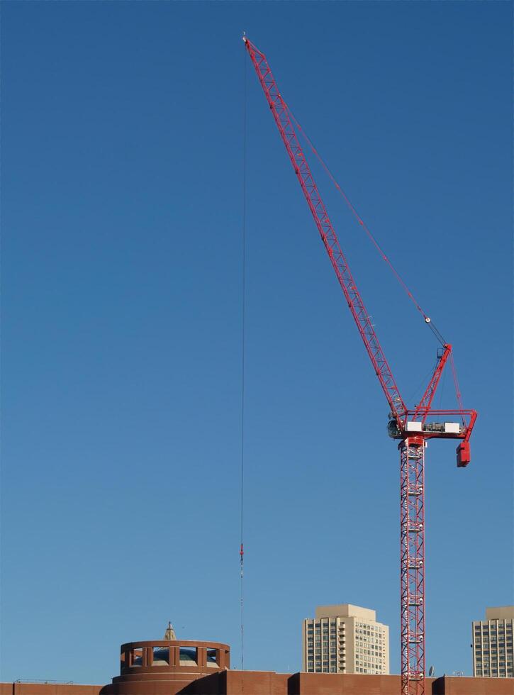 Boston, mamma, 2008 - röd konstruktion kran i klar blå himmel med byggnad blast foto