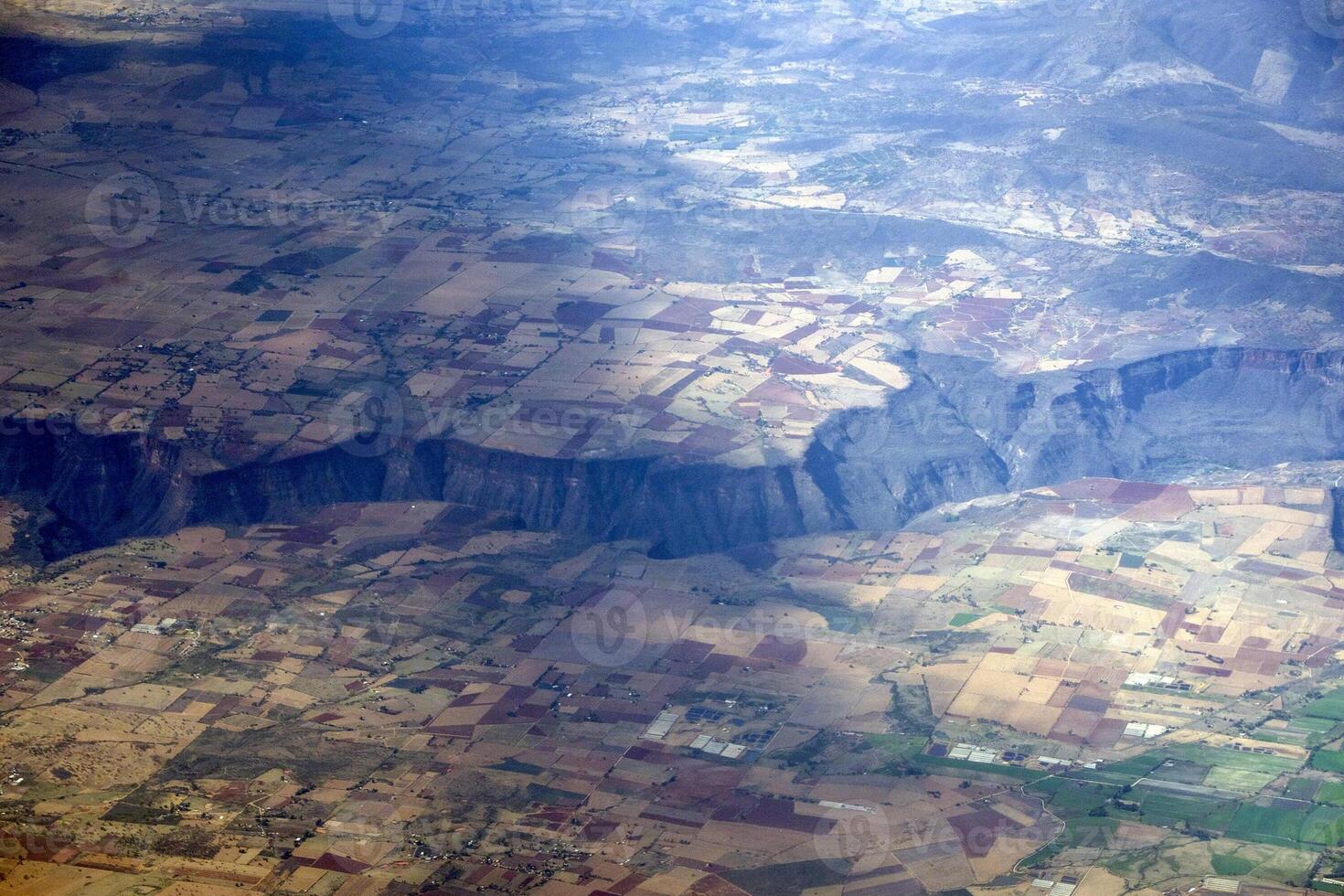 guadalajara mexico antenn se från flygplan med enorm stor kanjon foto