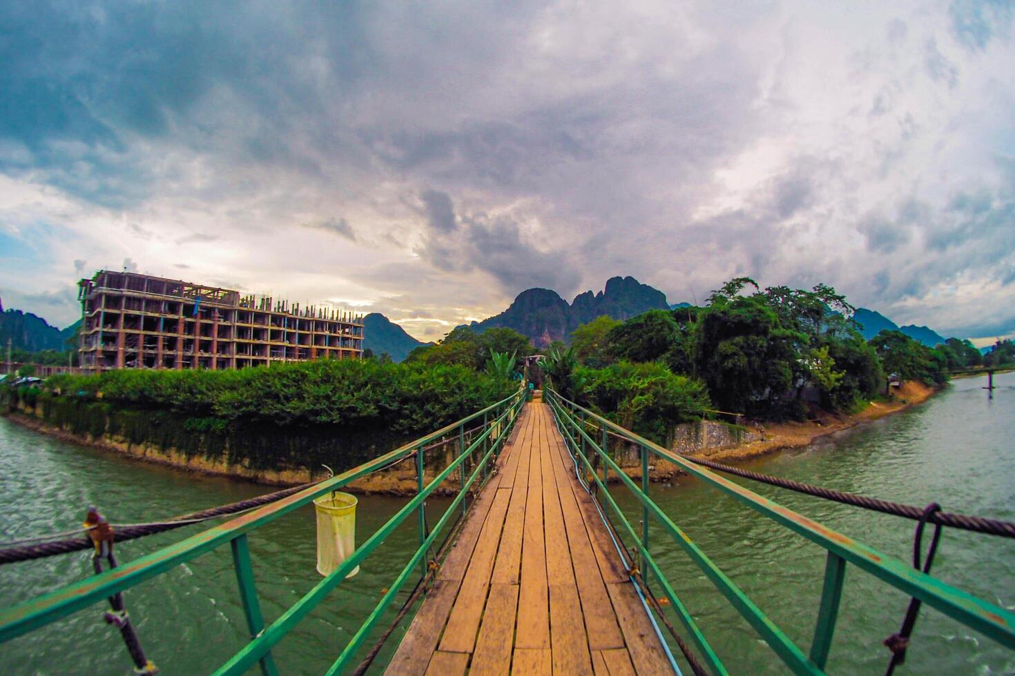 ett antenn se av de flod och de bergen av vang vieng, laos. Asien-Stillahavsområdet. foto