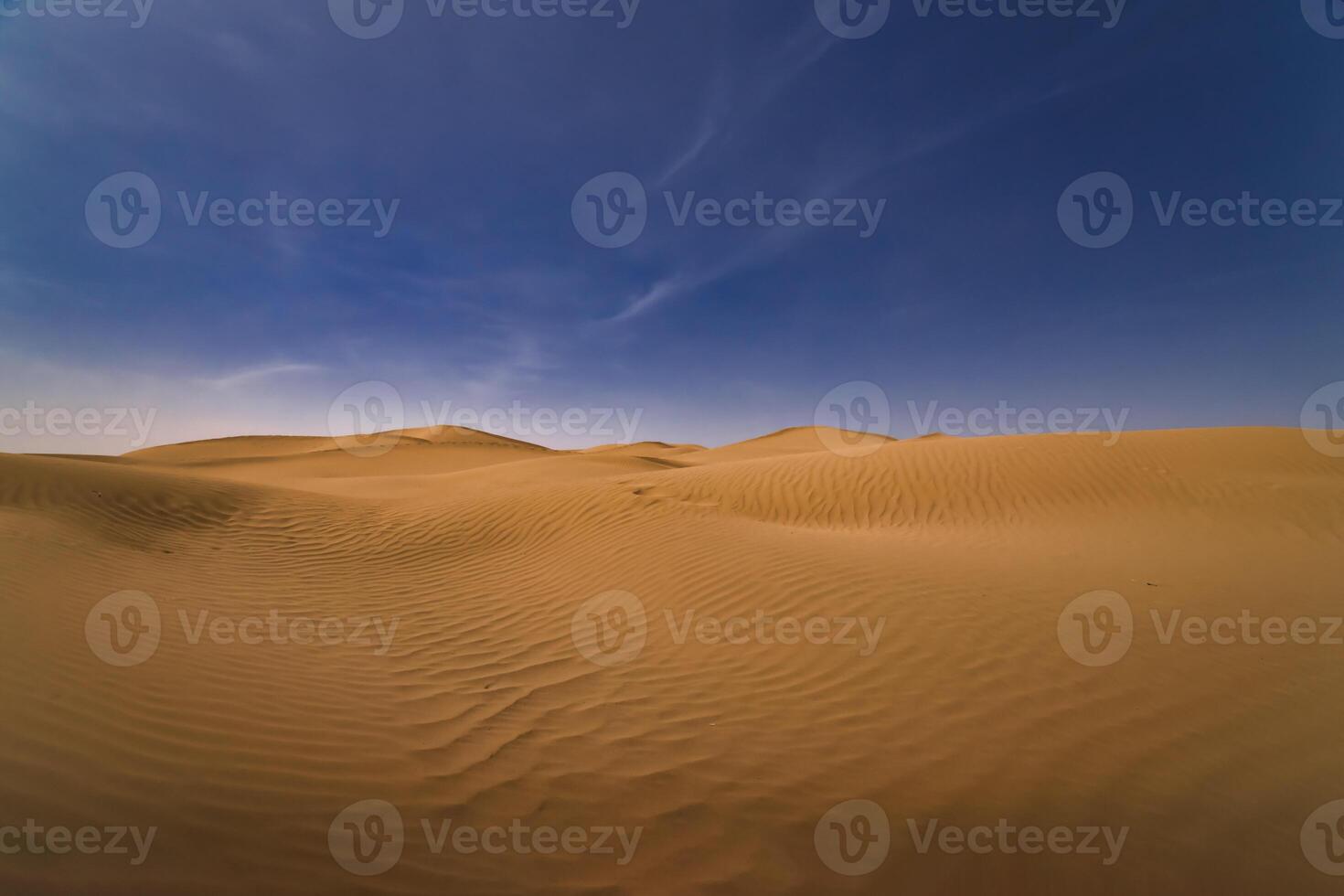 en panorama- sand dyn av sahara öken- på mhamid el ghizlane i marocko bred skott foto