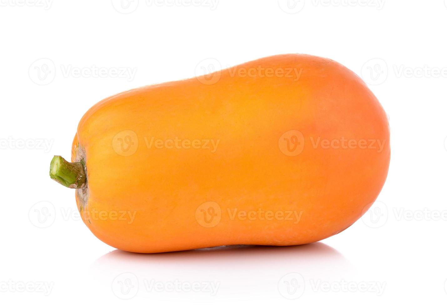 papaya på vit bakgrund foto