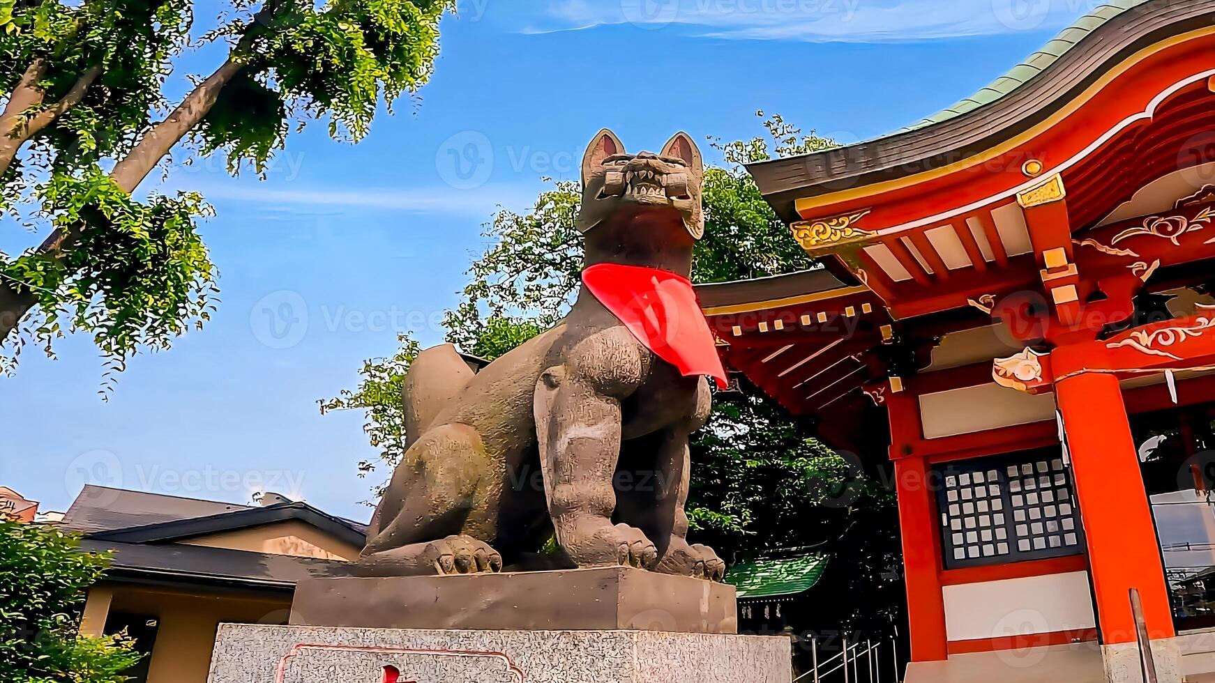 wakabayashi inari helgedom räv räv och röd helgedom building.wakabayashi inari helgedom är en helgedom i setagaya avdelning, tokyo. eftersom den mottagen en donation av helgedom territorium i 1769, den är förmodas foto