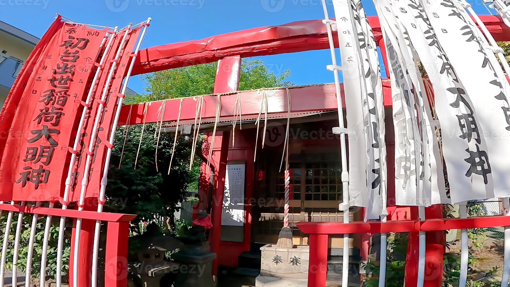 hatsudai shusse inari daimyojin, en helgedom belägen i hatsudai, shibuya-ku, tokyo, japan den är belägen upp en kulle, i en bostads- område, Nästa till de hatsudai barns nöje parkera. foto