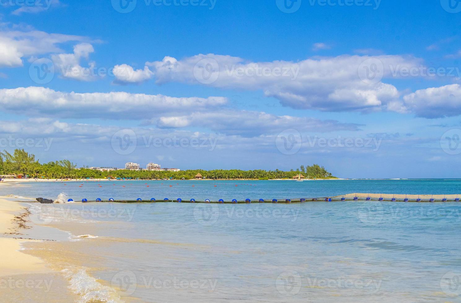 tropisk mexikansk strand 88 punkter esmeralda playa del carmen mexico. foto