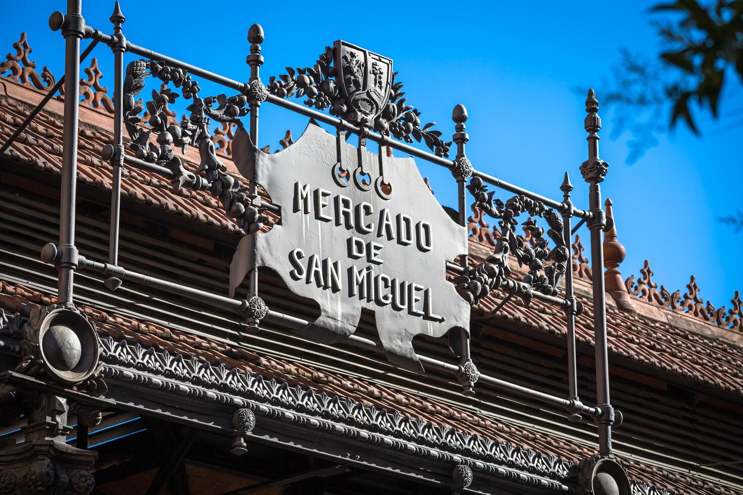 mercado de san miguel - känd marknadsföra i madrid, Spanien foto