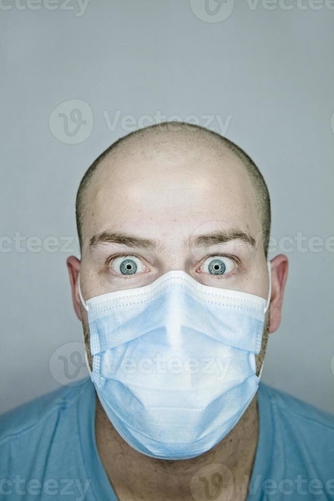 skrämmande läkare porträtt foto