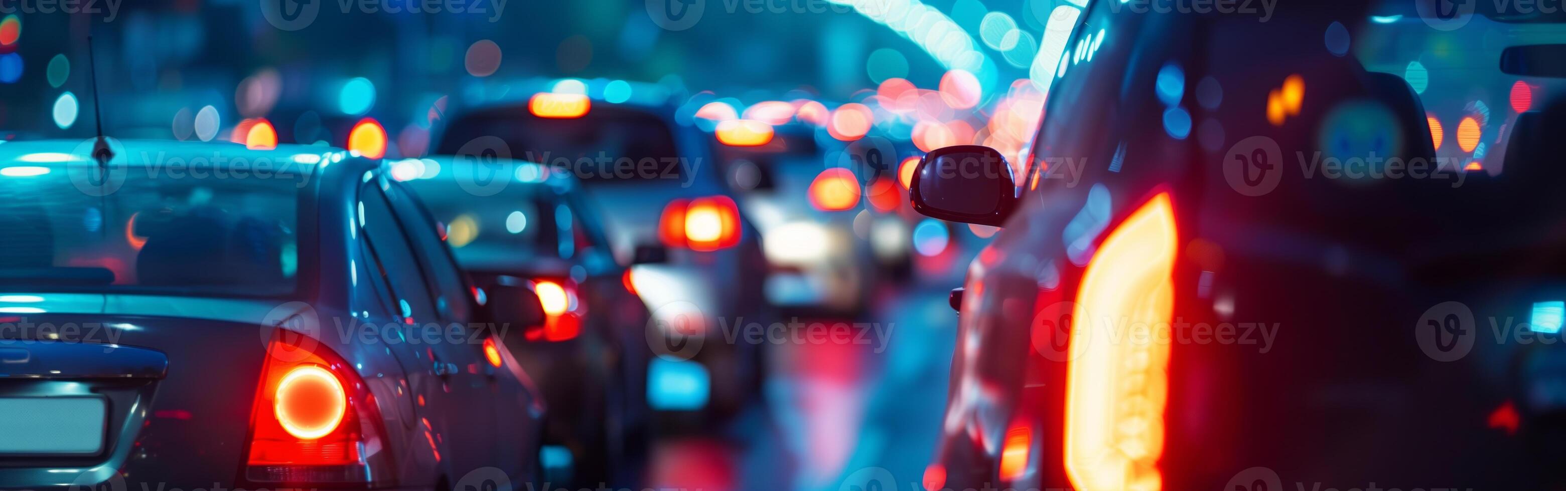 bakgrund skärmsläckare av suddigt strålkastare av bilar i de stad foto