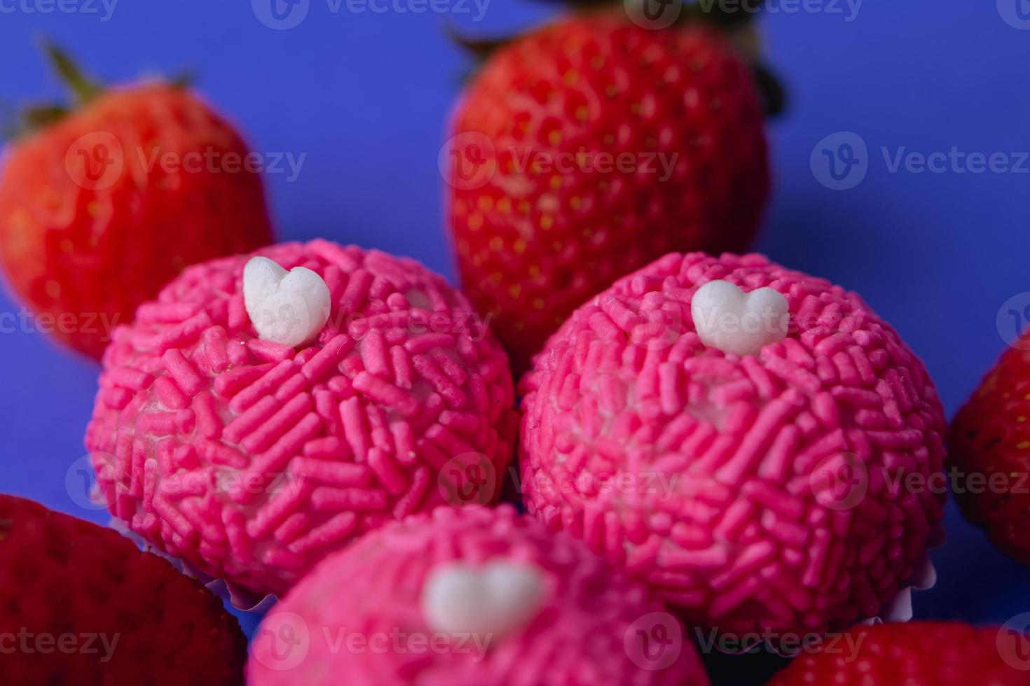 jordgubbschokladtryffel foto