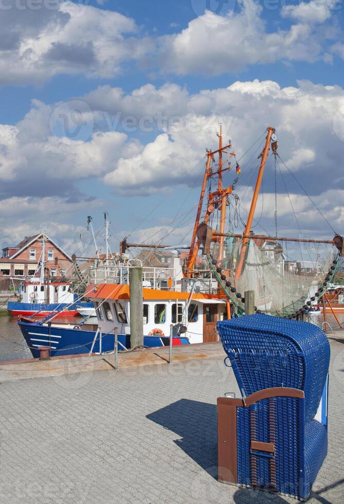 hamn av neuharlingersiel på norr hav i öst frisia, lägre Sachsen, Tyskland foto