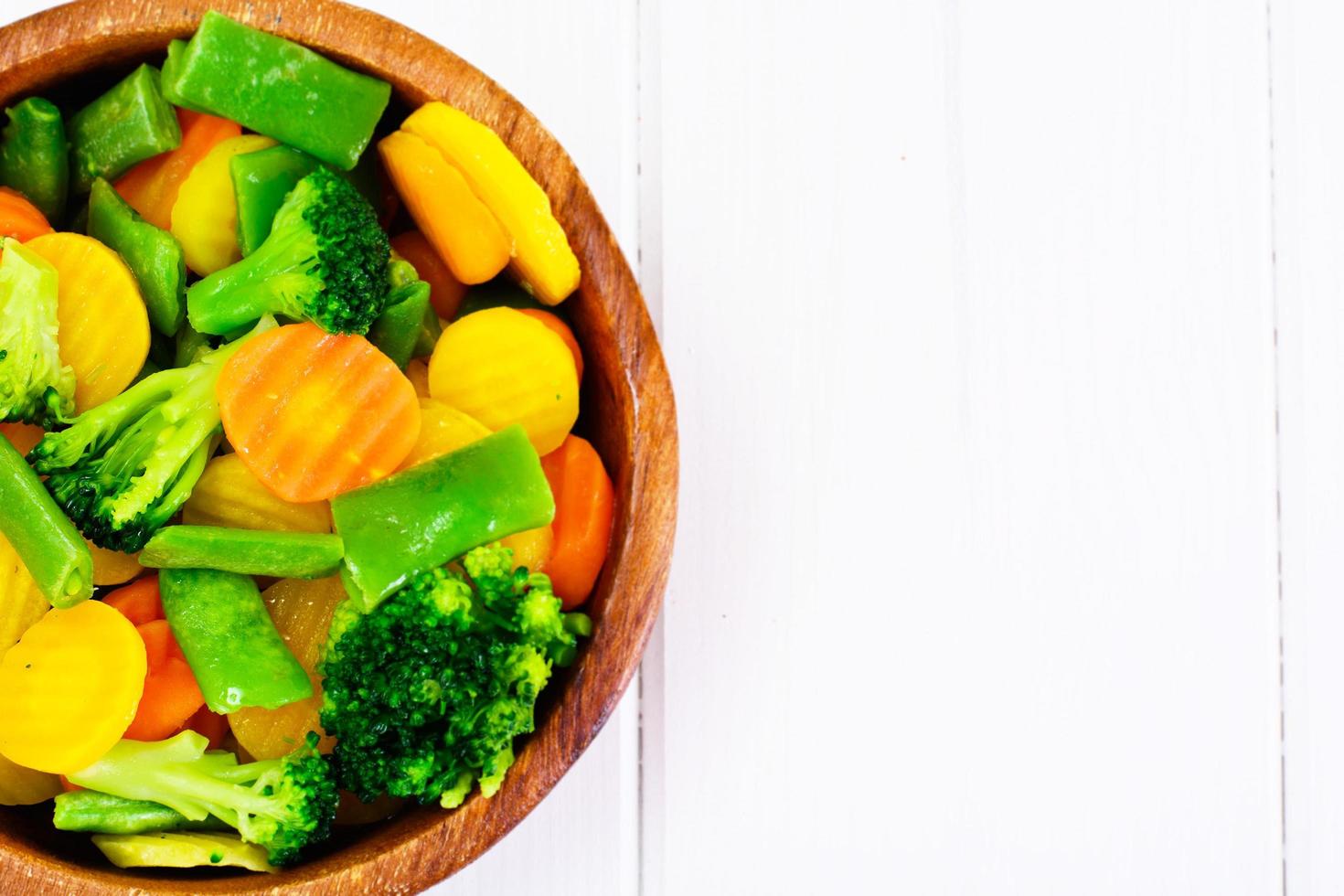 ångade grönsaker potatis, morötter, blomkål, broccoli foto