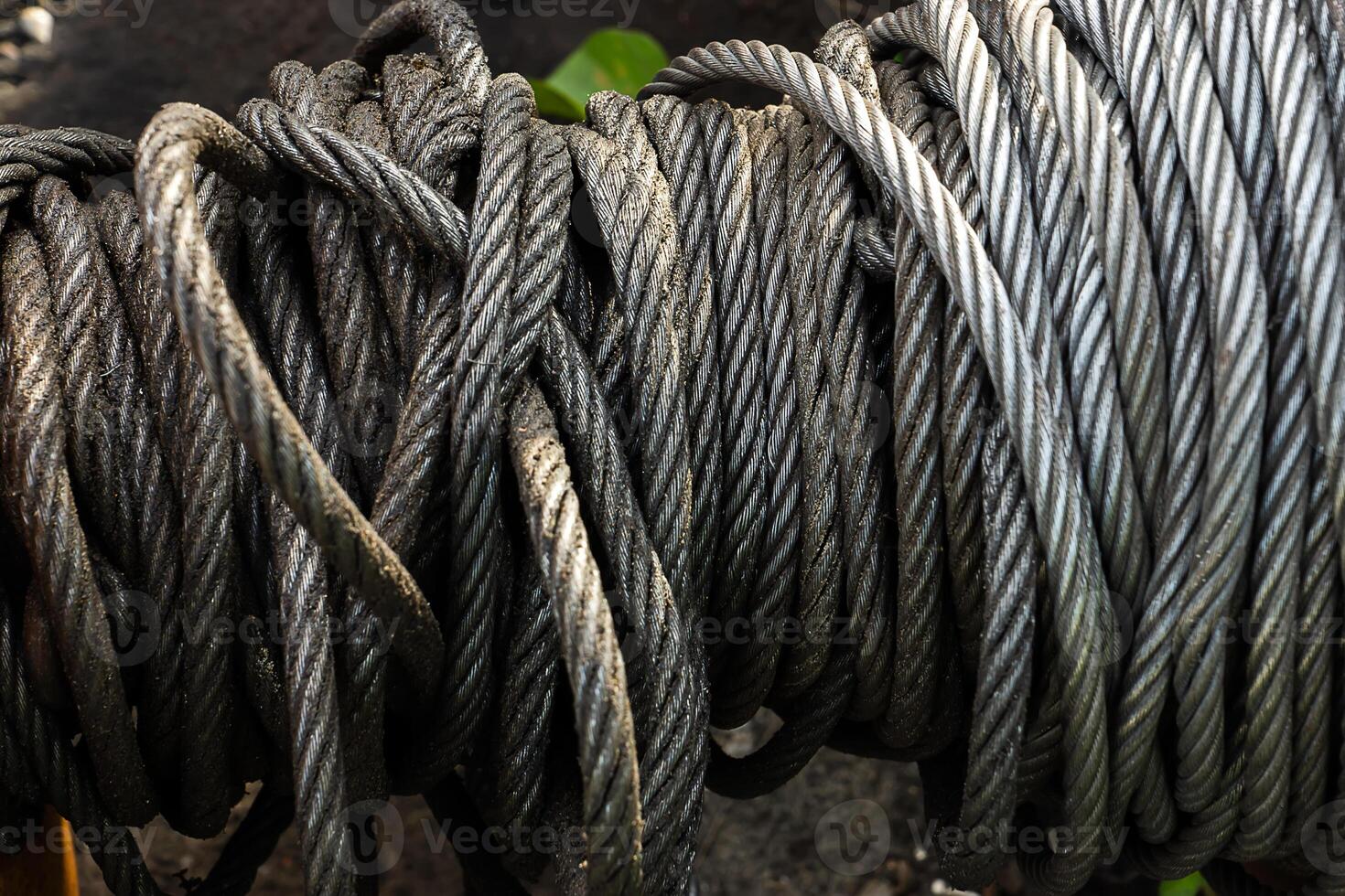 Begagnade tråd rep och olja fläckar. foto
