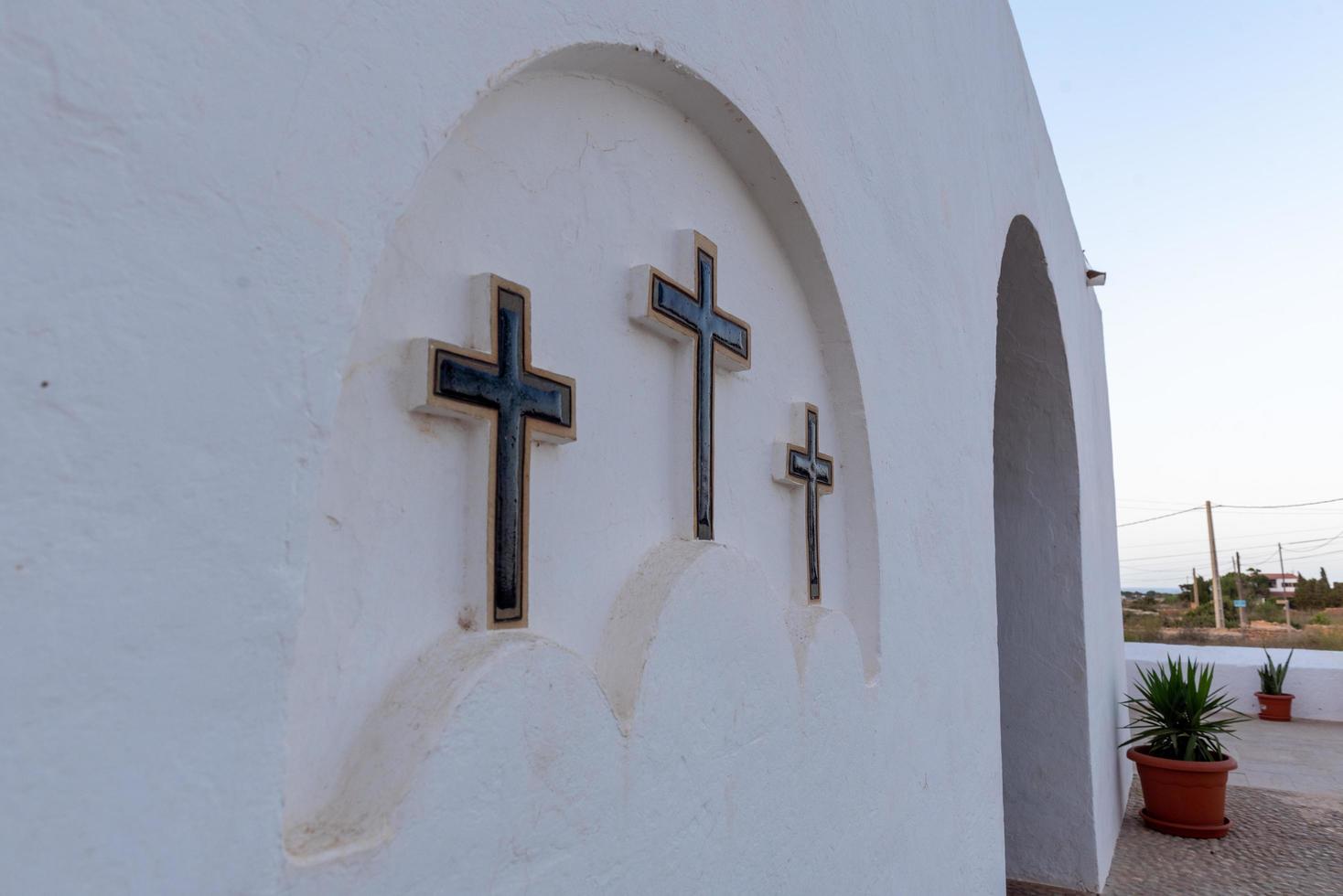 kyrkan nuestra senora del pilar in la mola in formentera sommaren 2021 foto