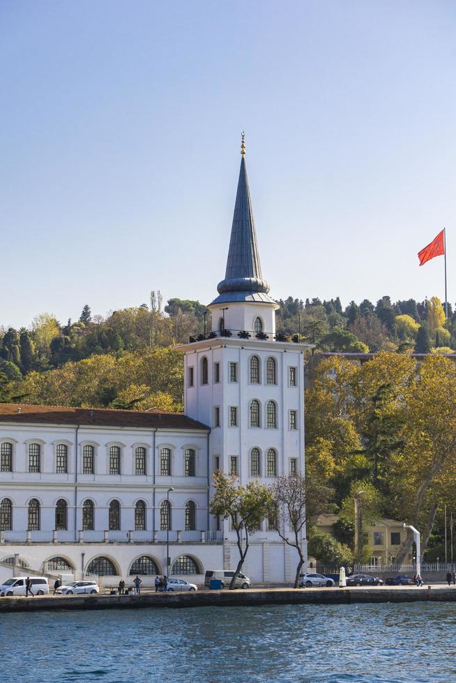 istanbul, Turkiet, 9 november 2019 - Kuleli militärgymnasium i Istanbul, Turkiet. Det är den äldsta militära gymnasieskolan i Turkiet, grundad 1845. foto