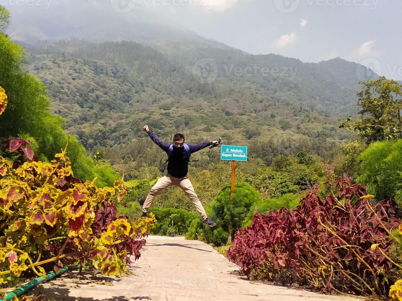 surabaya, indonesien 27 augusti 2023 - naturlig turist platser med många platser till ta bilder och njut av de landskap foto