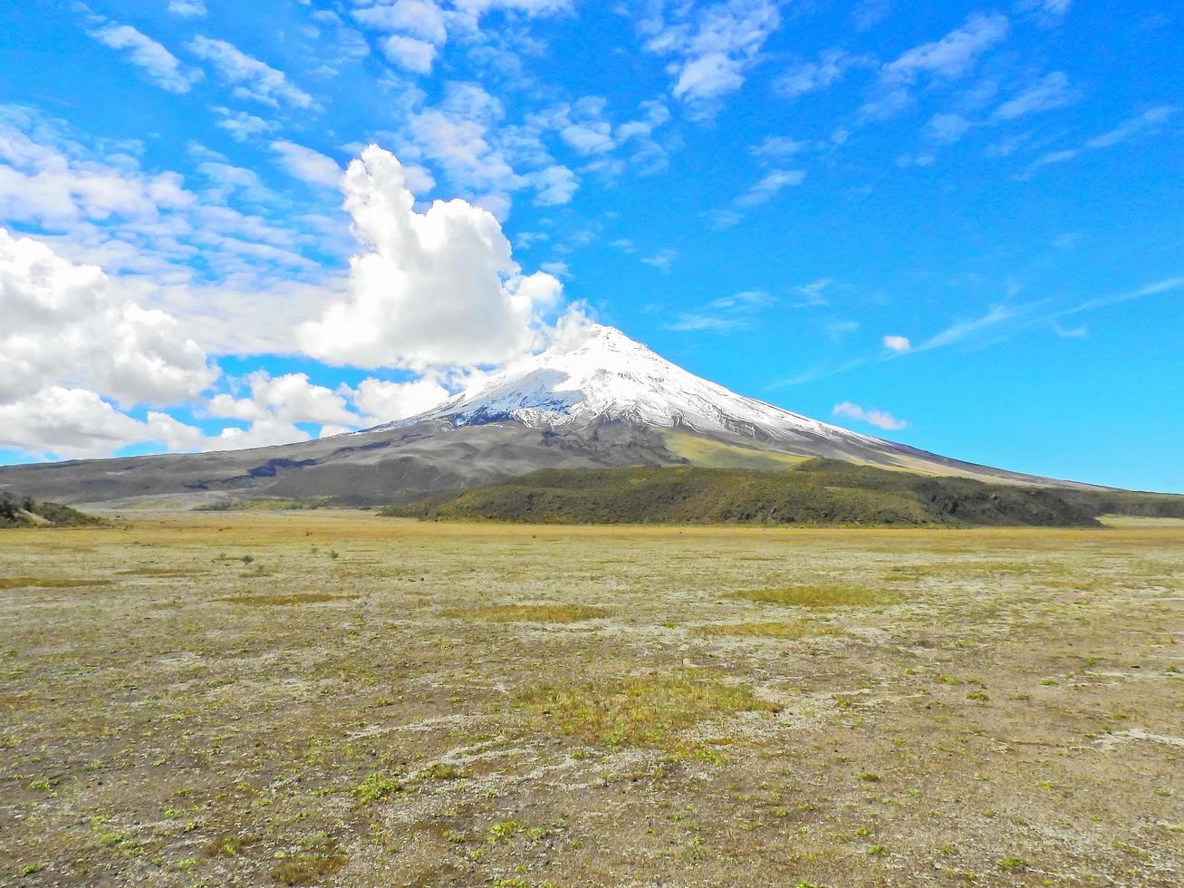 Cotopaxi vulkan, Ecuador foto