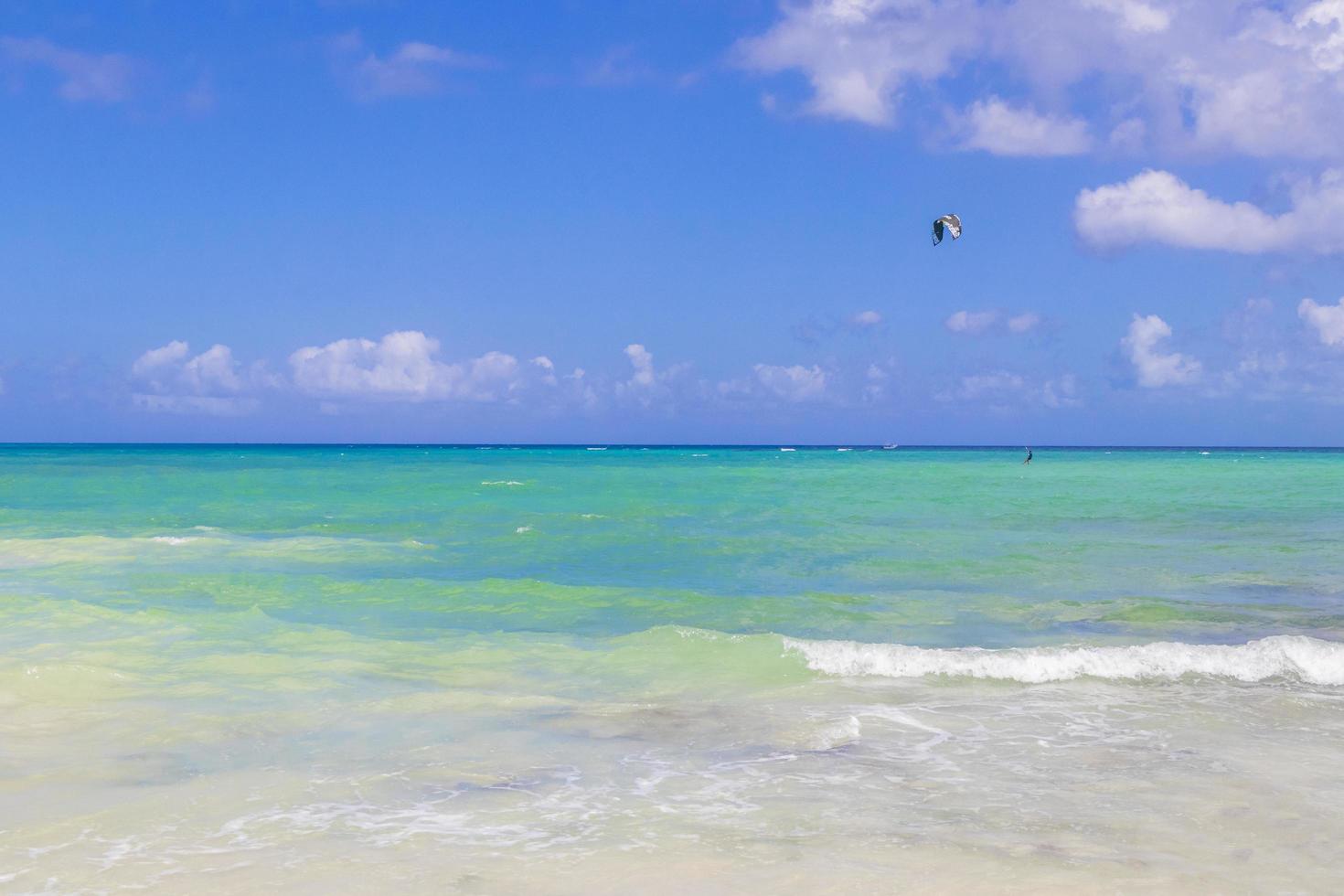 tropisk mexikansk strand 88 punkter esmeralda playa del carmen mexico. foto