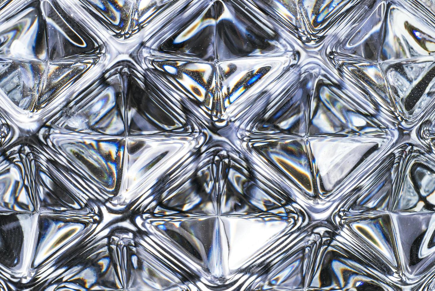 kristallstruktur närbild som visar det glänsande och lyxiga intrycket. närbild bild av en diamant prydnad för kreativ design. foto