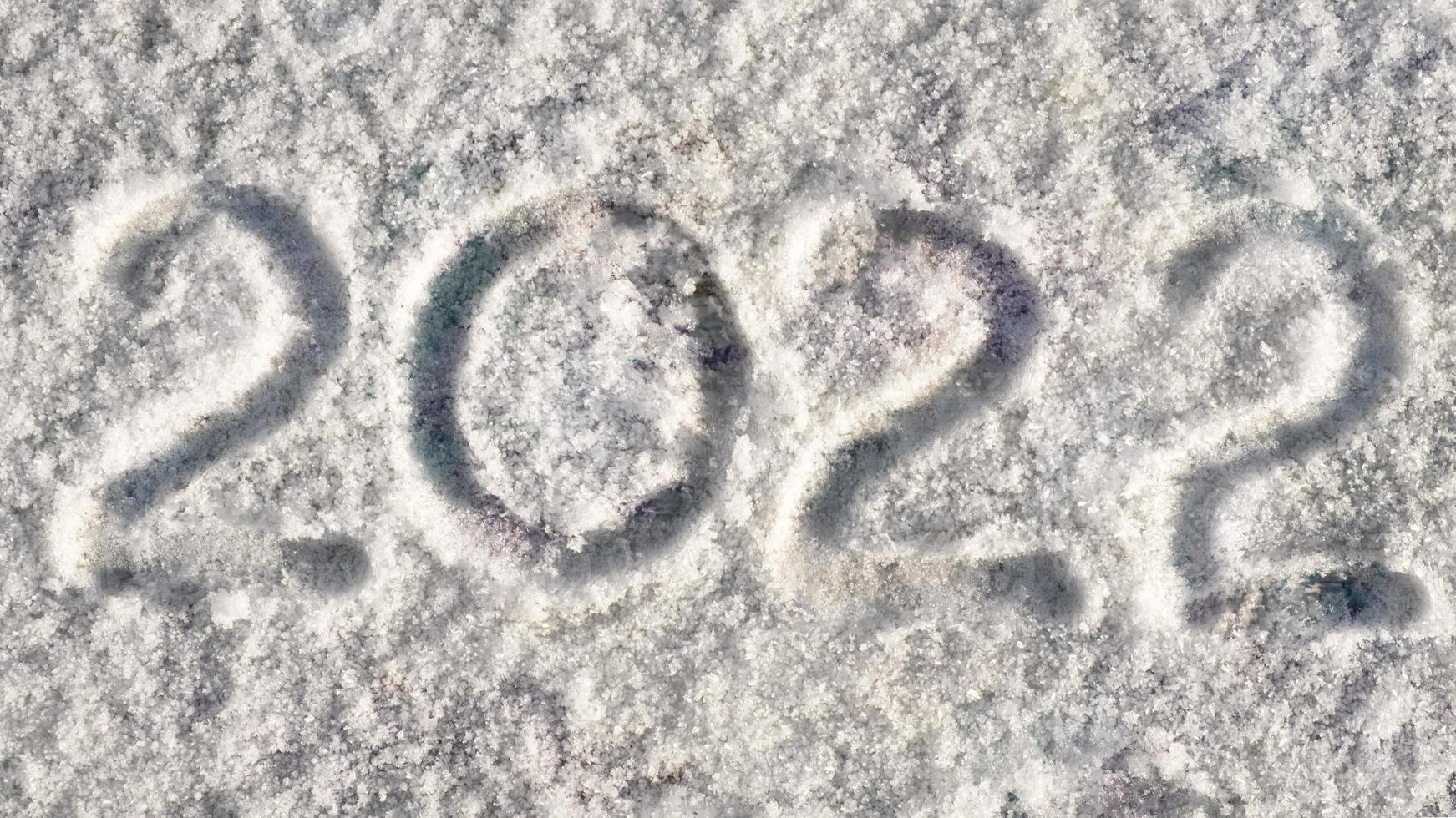 jul 2022 symbol för det nya året vita siffror på snön foto