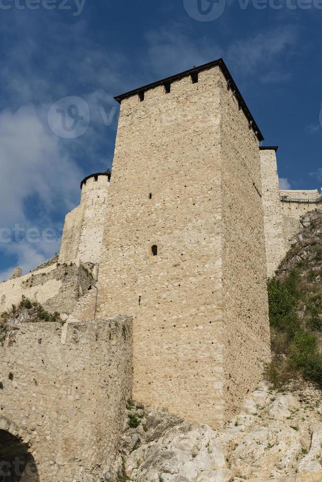 Golubac fästning i Serbien foto