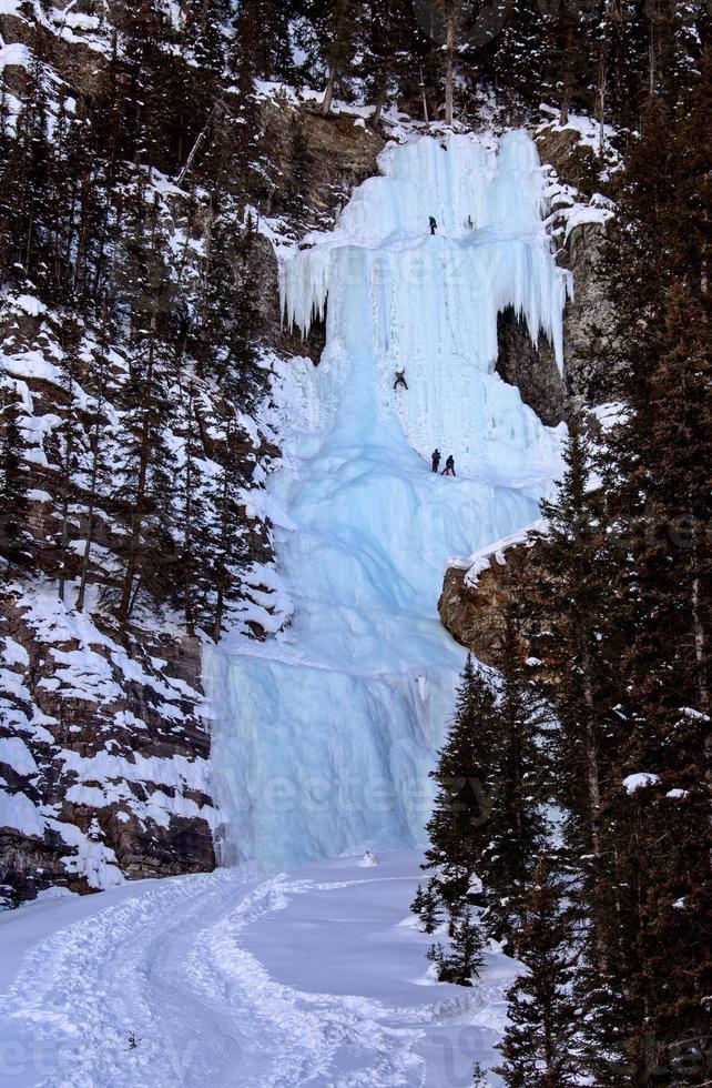 isklättring lake louise foto