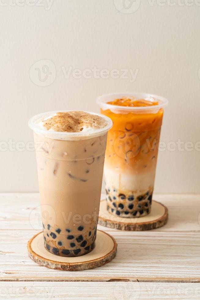 taiwan mjölk te och thai mjölk te med bubblor foto