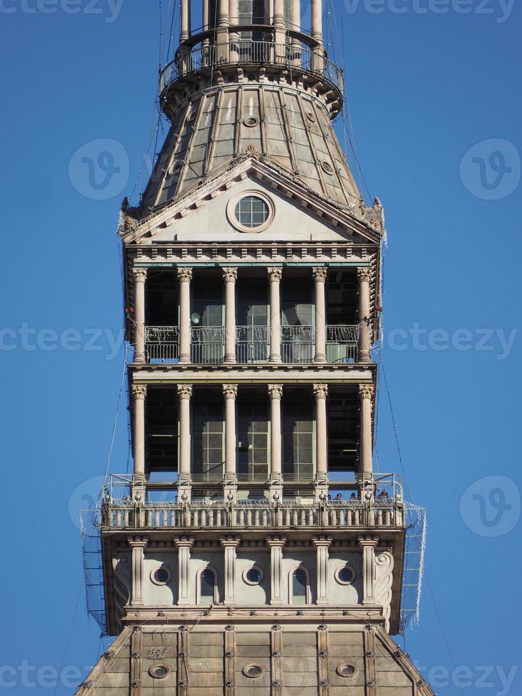 mullvad antonelliana i turin foto