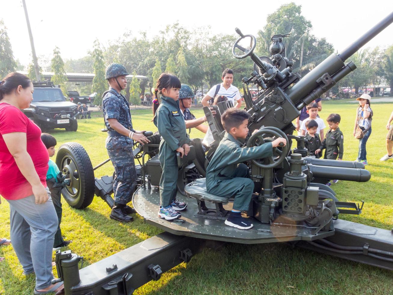 royal thai air force don muang bangkok thailand 12 januari 2019 nationella barndagen. på don muang bangkok thailand 12 januari 2019. foto