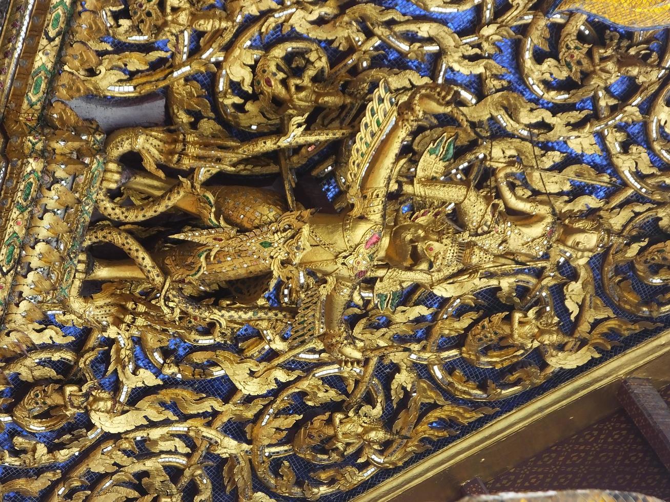 wat phra kaew temple of the emerald buddhabangkok thailand08 juni 2019 landmärke i thailand där turister från hela världen inte missar att besöka.på bangkok thailand08 juni 2019. foto