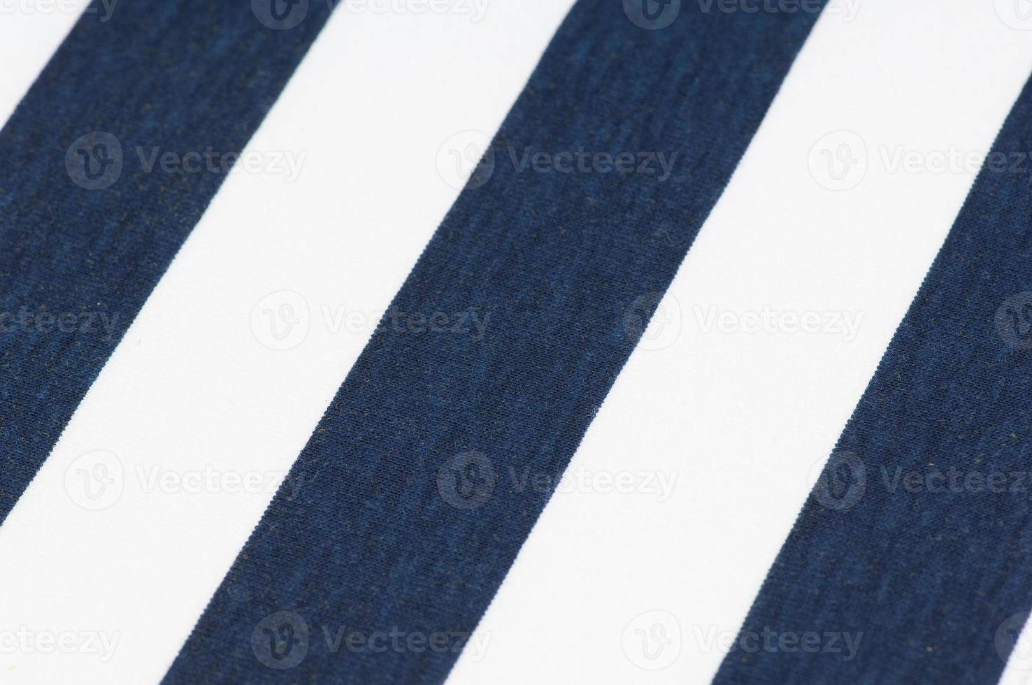 randig bakgrund gjord av tyg och textilier blå och vit färg foto