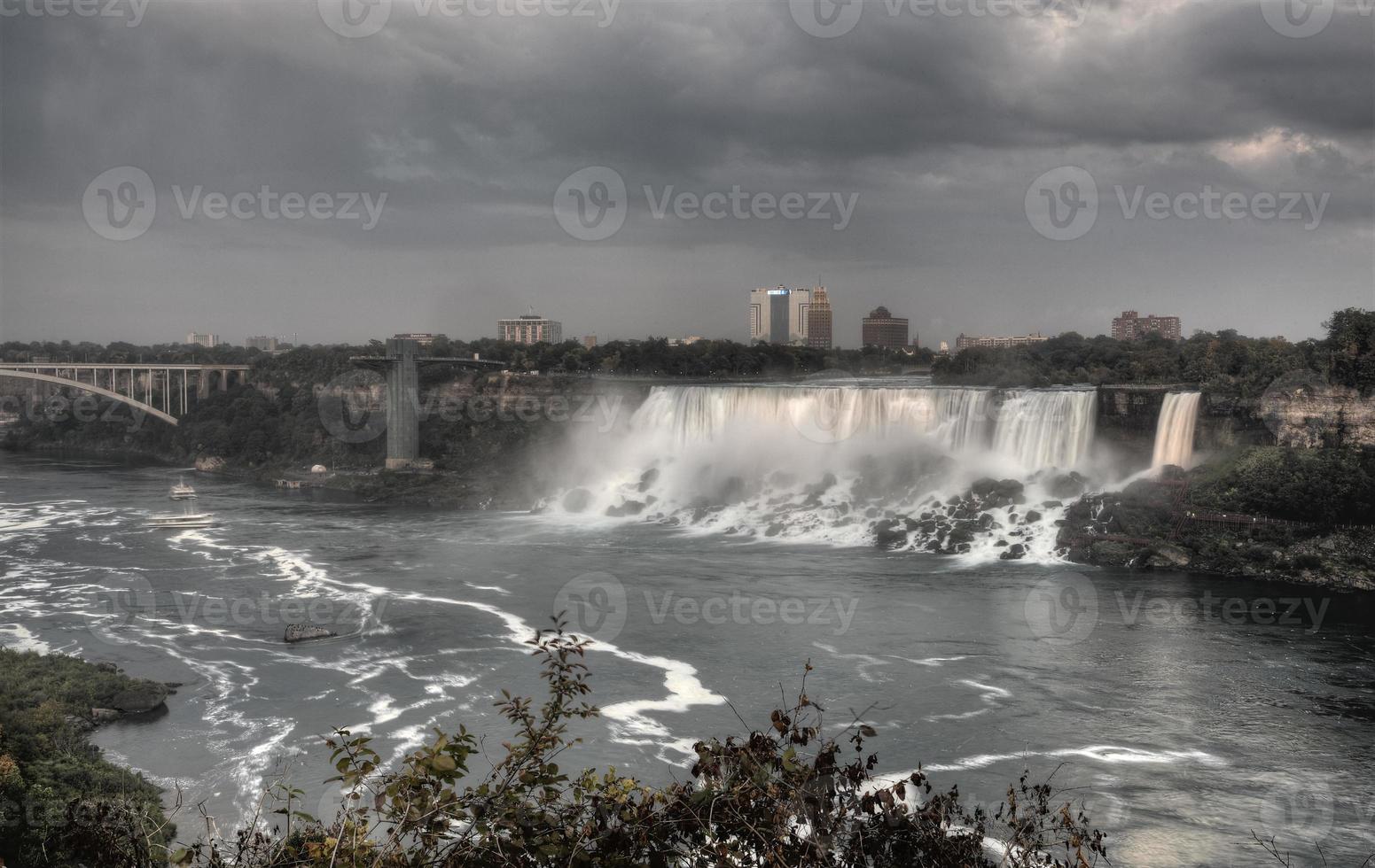 Niagarafallen dagtid foto