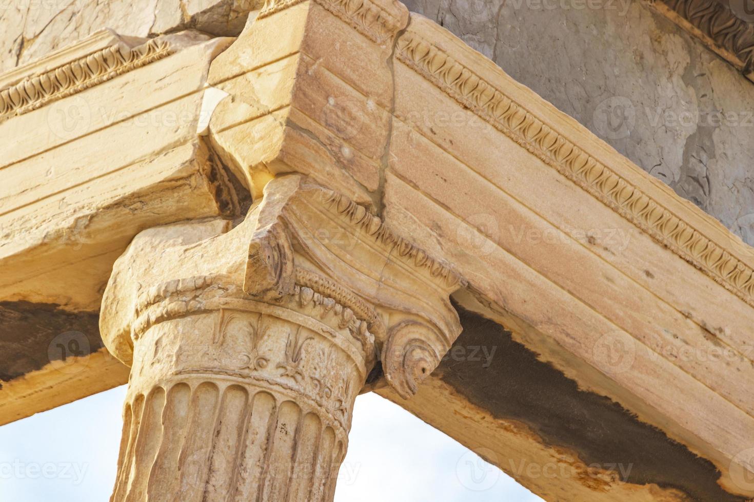 akropolis i aten ruiner detaljer skulpturer grekland huvudstad aten grekland. foto