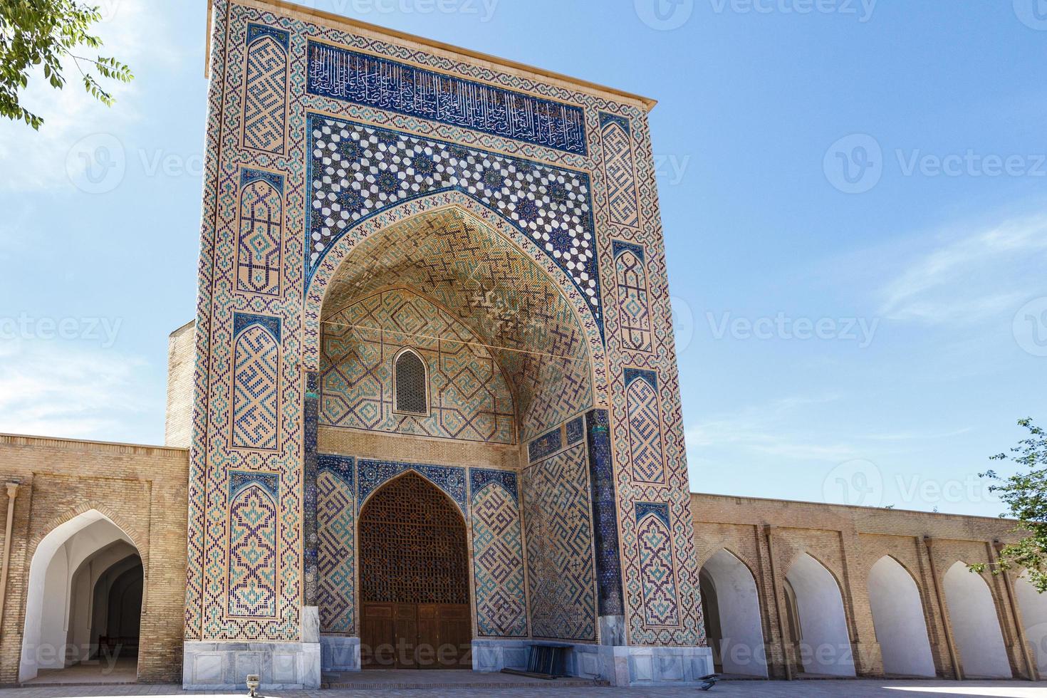 exteriör av kok gumbaz-moskén i shahrisabz, qashqadaryo, uzbekistan, centrala asien foto